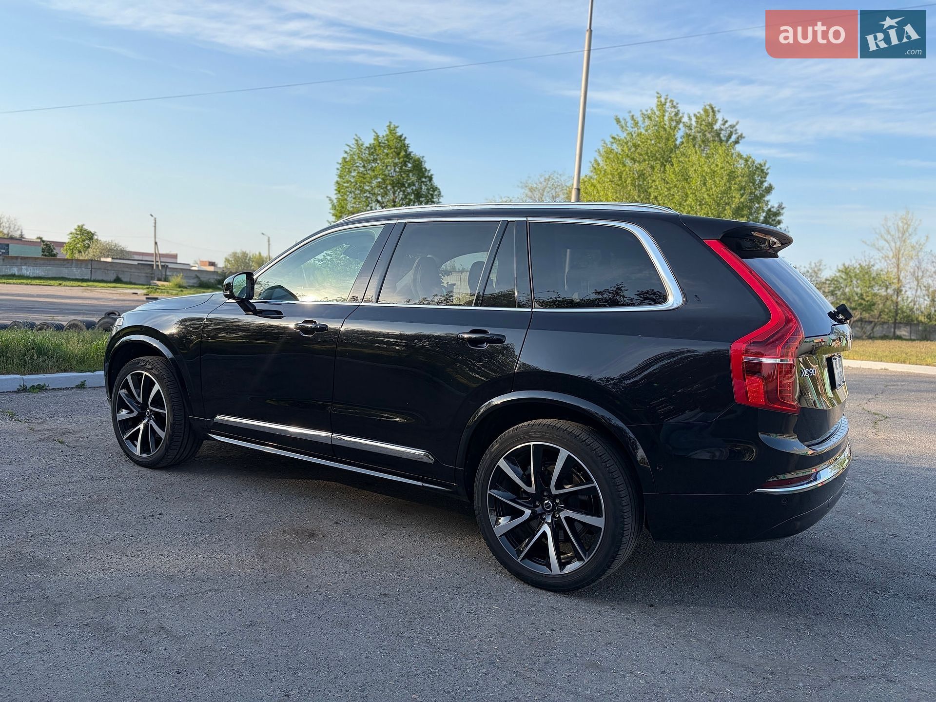 Volvo XC90 2022 VIN YV4L12PN7P1956858 фото оголошення 5 з 20