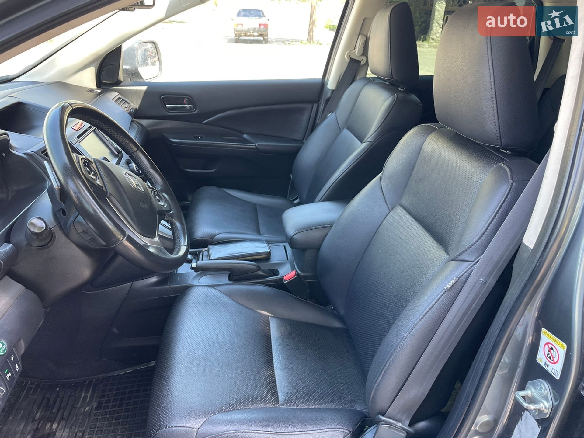 Honda CR-V 2015 VIN SHSRE6870EU015799 фото оголошення 10 з 21