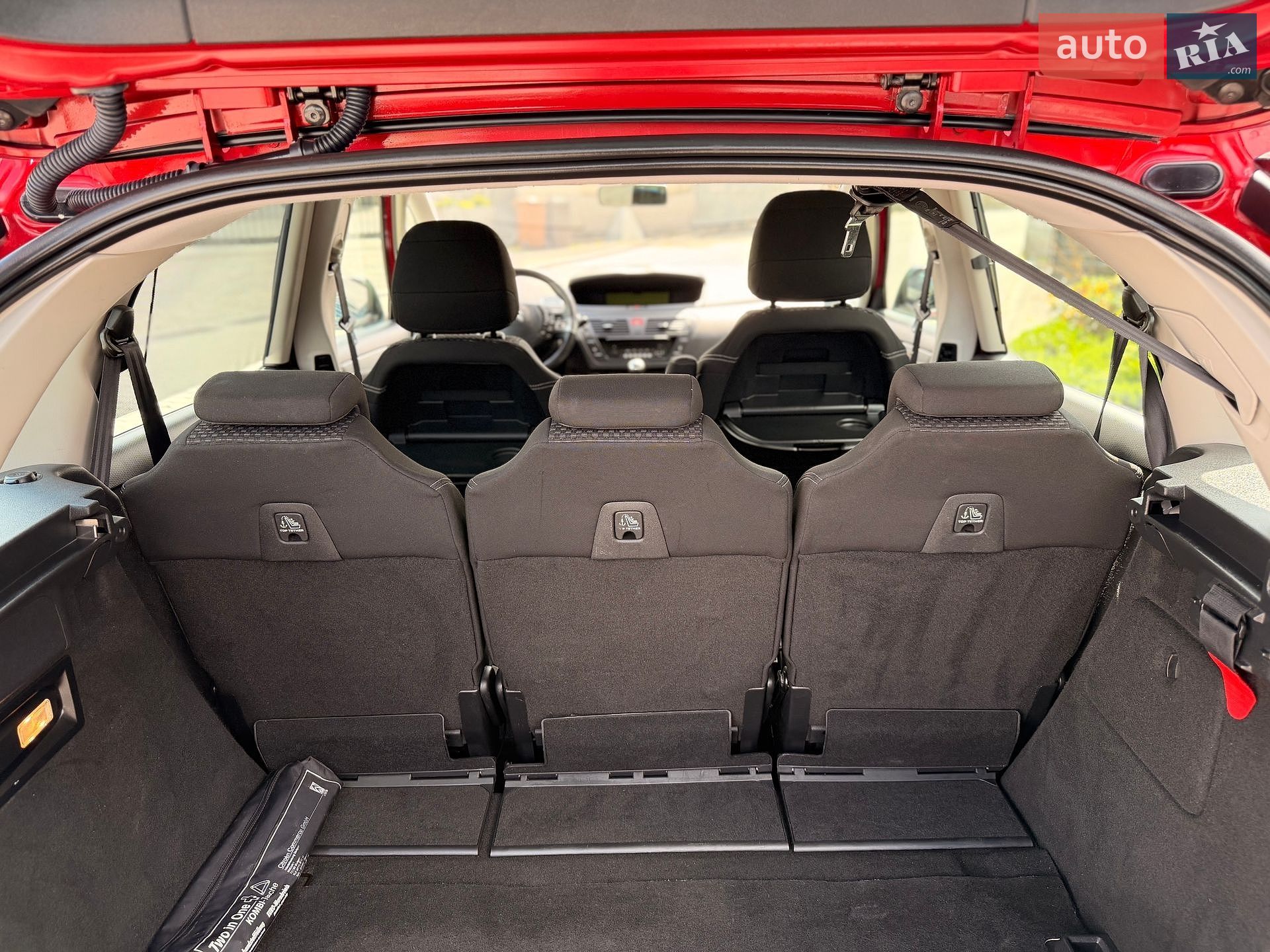 Citroen C4 Picasso 2011 VIN VF7UD5FS0BJ841591 фото оголошення 9 з 47