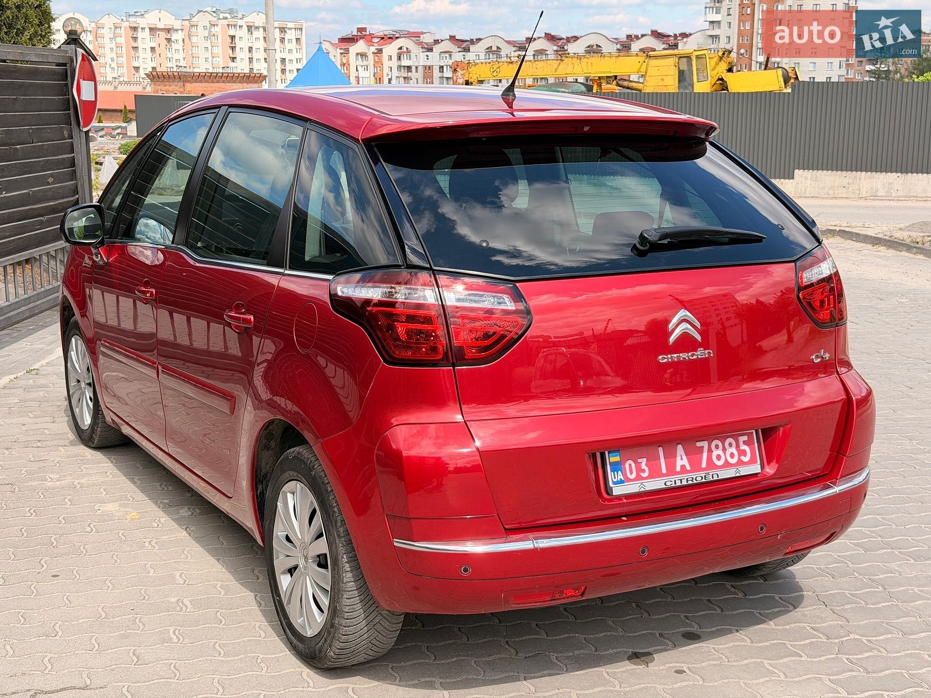 Citroen C4 Picasso 2011 VIN VF7UD5FS0BJ841591 фото оголошення 14 з 47