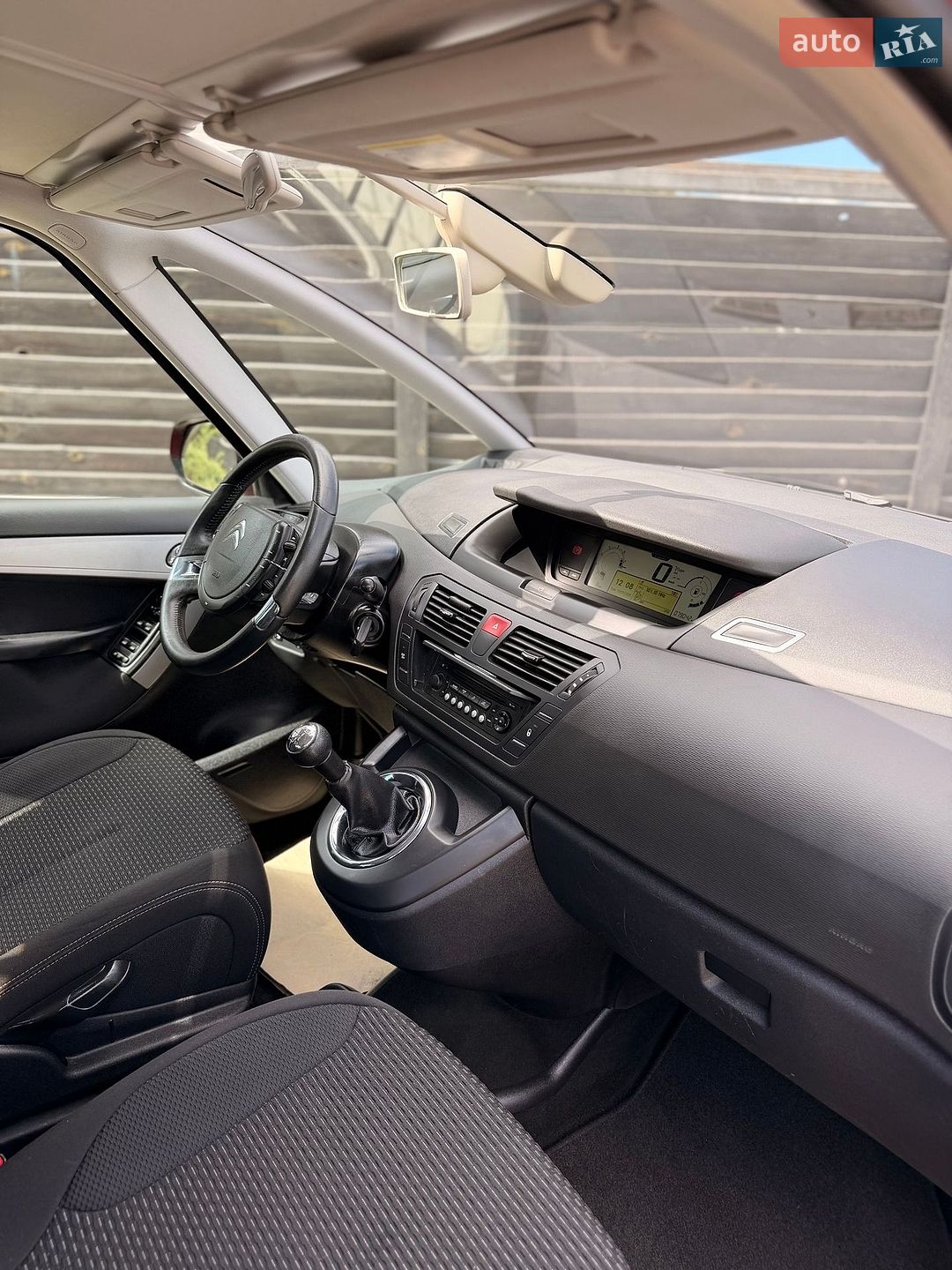 Citroen C4 Picasso 2011 VIN VF7UD5FS0BJ841591 фото оголошення 23 з 47