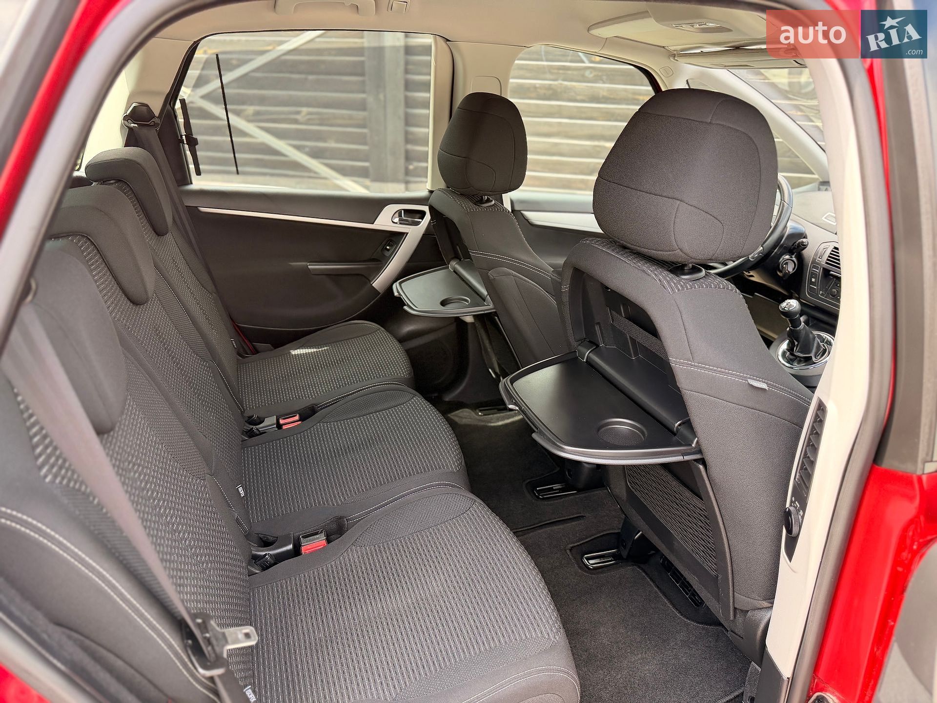Citroen C4 Picasso 2011 VIN VF7UD5FS0BJ841591 фото оголошення 24 з 47