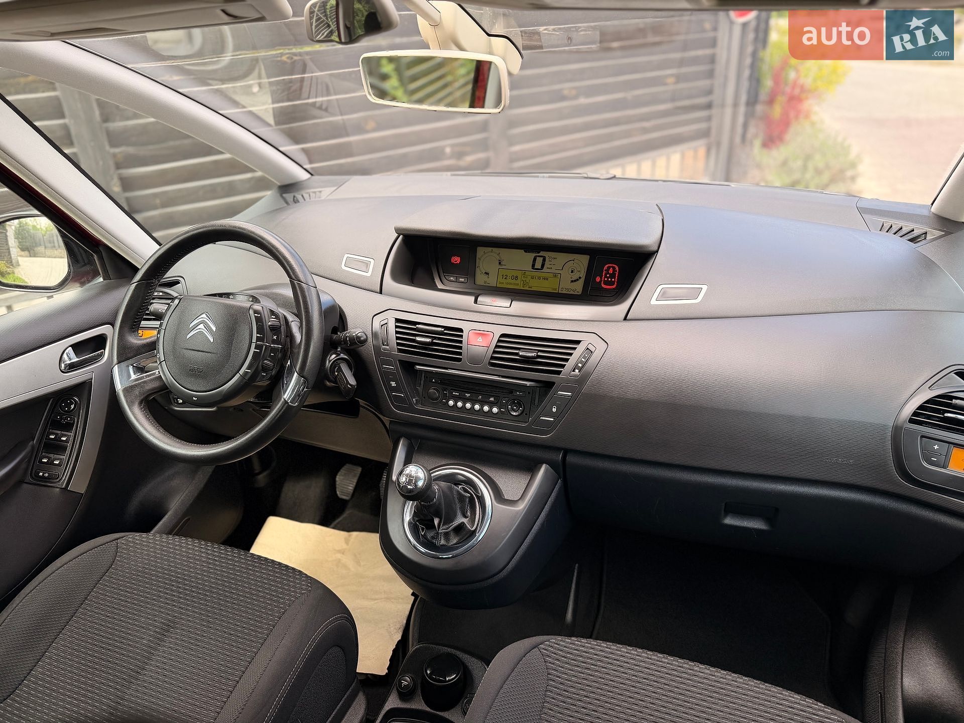 Citroen C4 Picasso 2011 VIN VF7UD5FS0BJ841591 фото оголошення 27 з 47