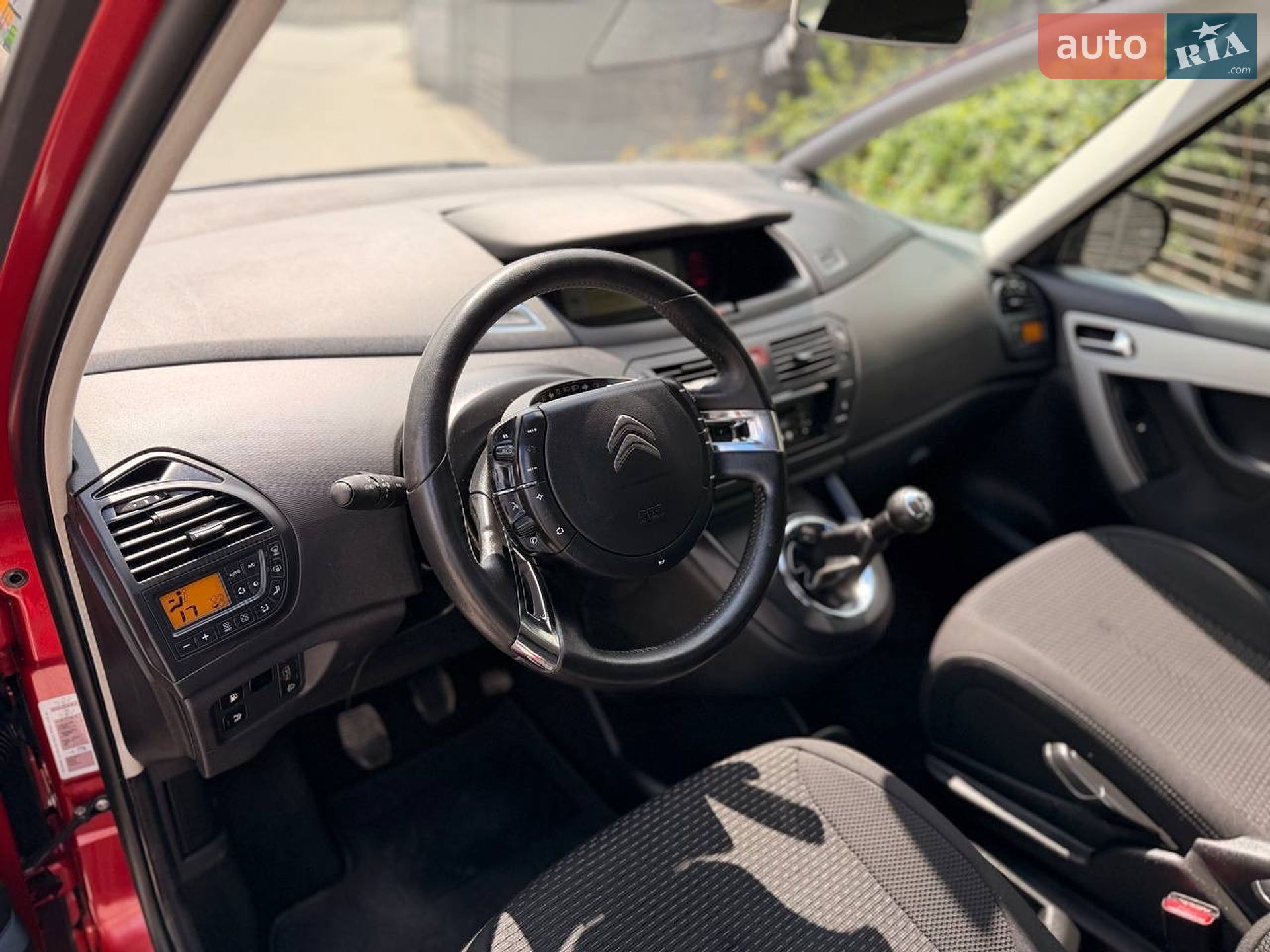 Citroen C4 Picasso 2011 VIN VF7UD5FS0BJ841591 фото оголошення 41 з 47