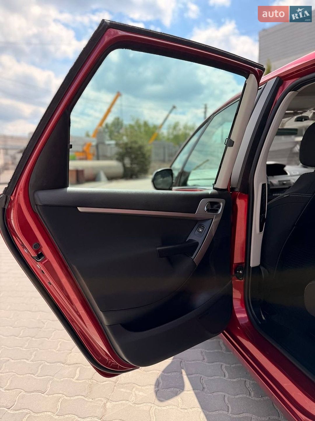 Citroen C4 Picasso 2011 VIN VF7UD5FS0BJ841591 фото оголошення 44 з 47