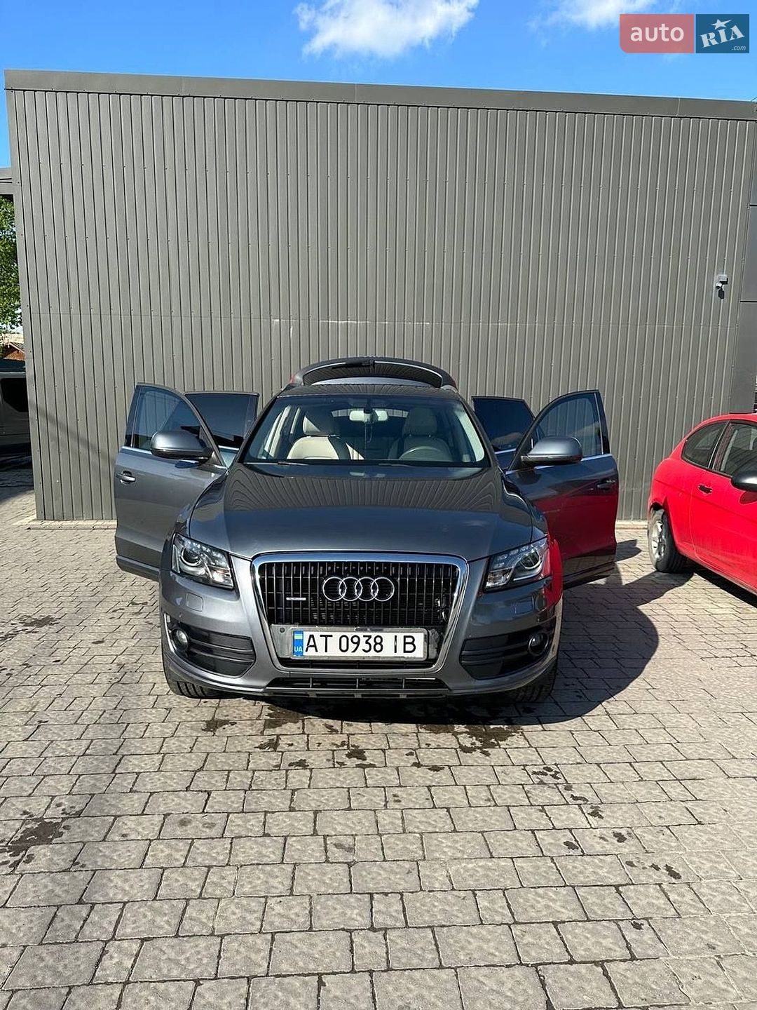 Audi Q5 2012 VIN WA1LFAFP4CA140003 фото оголошення 7 з 25