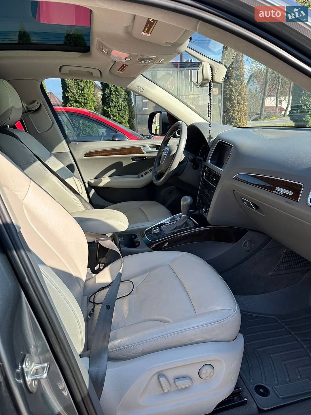 Audi Q5 2012 VIN WA1LFAFP4CA140003 фото оголошення 12 з 25