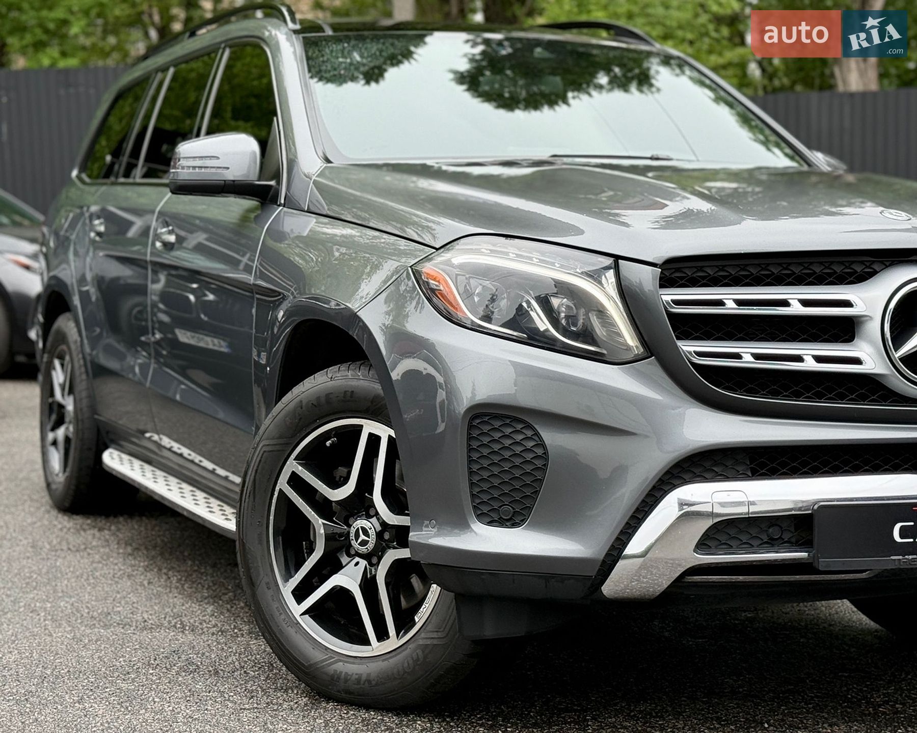 Mercedes-Benz GLS-Class 2018 VIN 4JGDF6EE6JB114173 фото оголошення 5 з 34