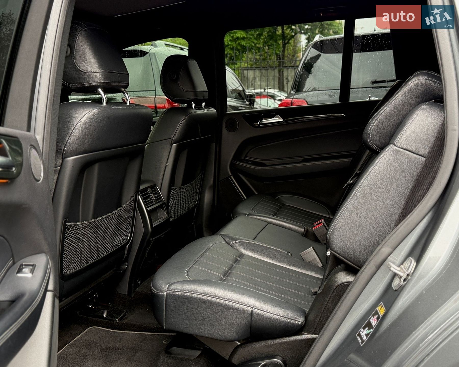 Mercedes-Benz GLS-Class 2018 VIN 4JGDF6EE6JB114173 фото оголошення 14 з 34