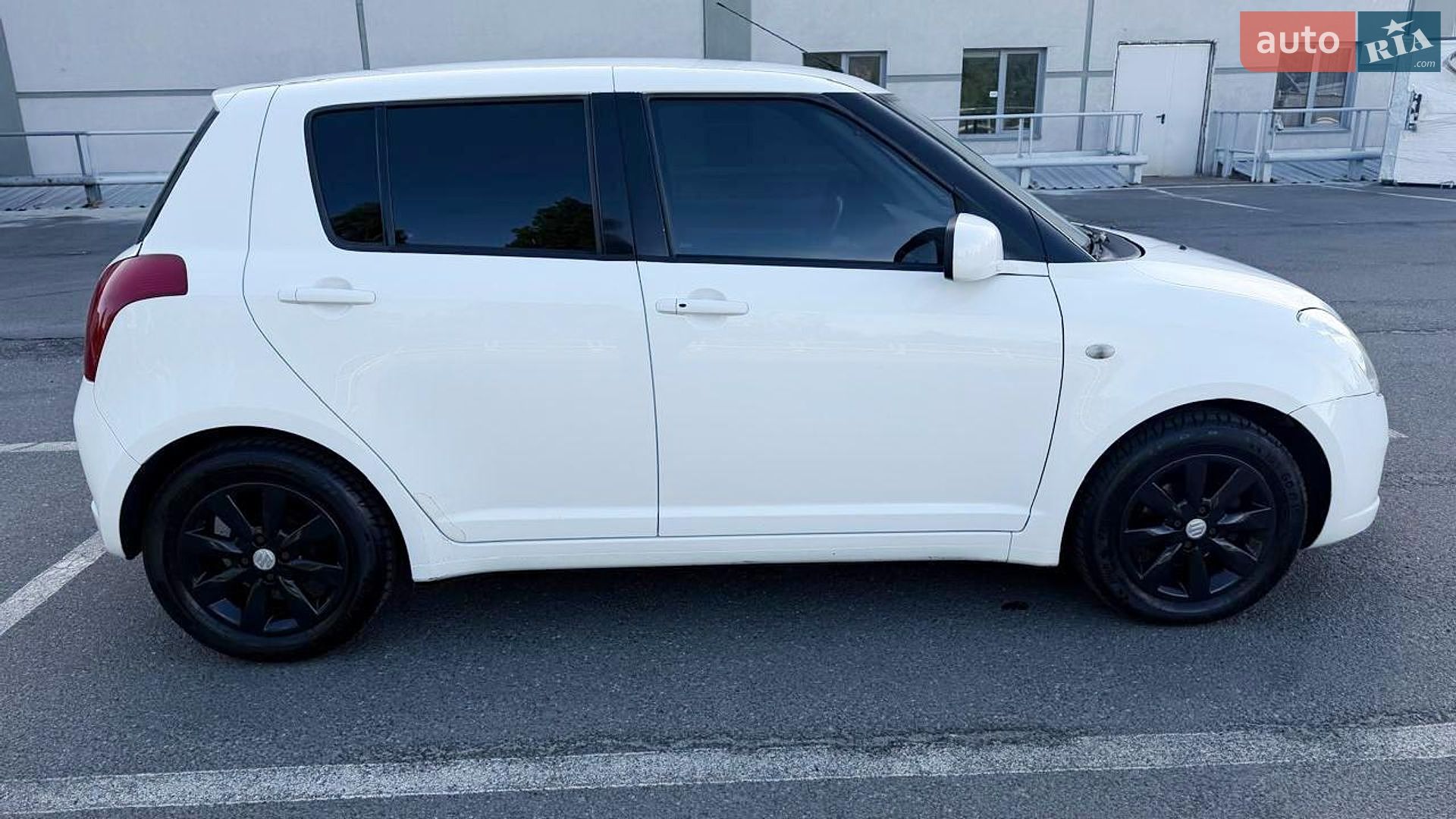 Suzuki Swift 2007 VIN TSMMZC11S00395540 фото оголошення 2 з 32