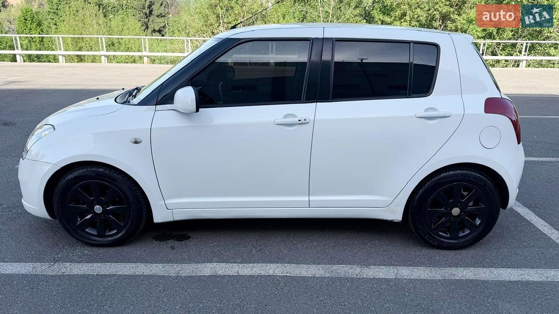 Suzuki Swift 2007 VIN TSMMZC11S00395540 фото оголошення 5 з 32