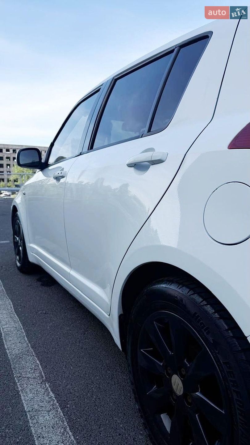 Suzuki Swift 2007 VIN TSMMZC11S00395540 фото оголошення 10 з 32