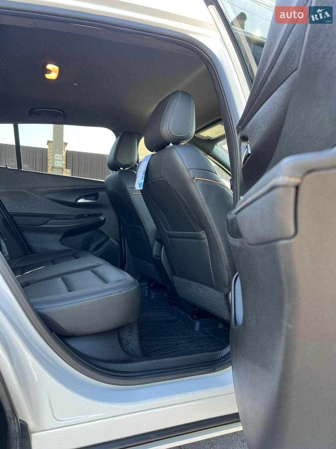 Buick Envista 2023 VIN KL47LCE24RB068735 фото оголошення 14 з 15