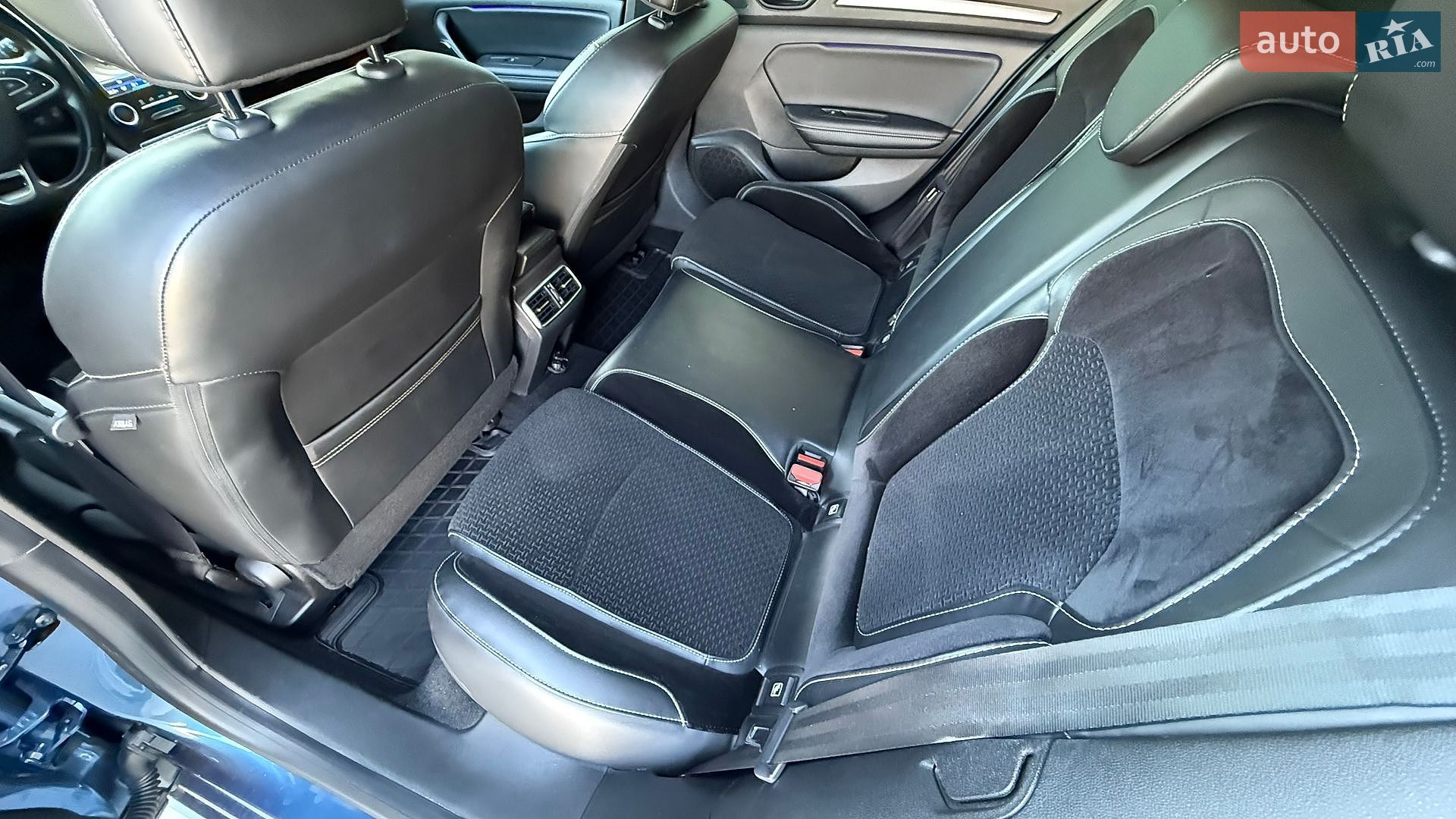 Renault Megane 2017 VIN VF1RFB00157481181 фото оголошення 44 з 70