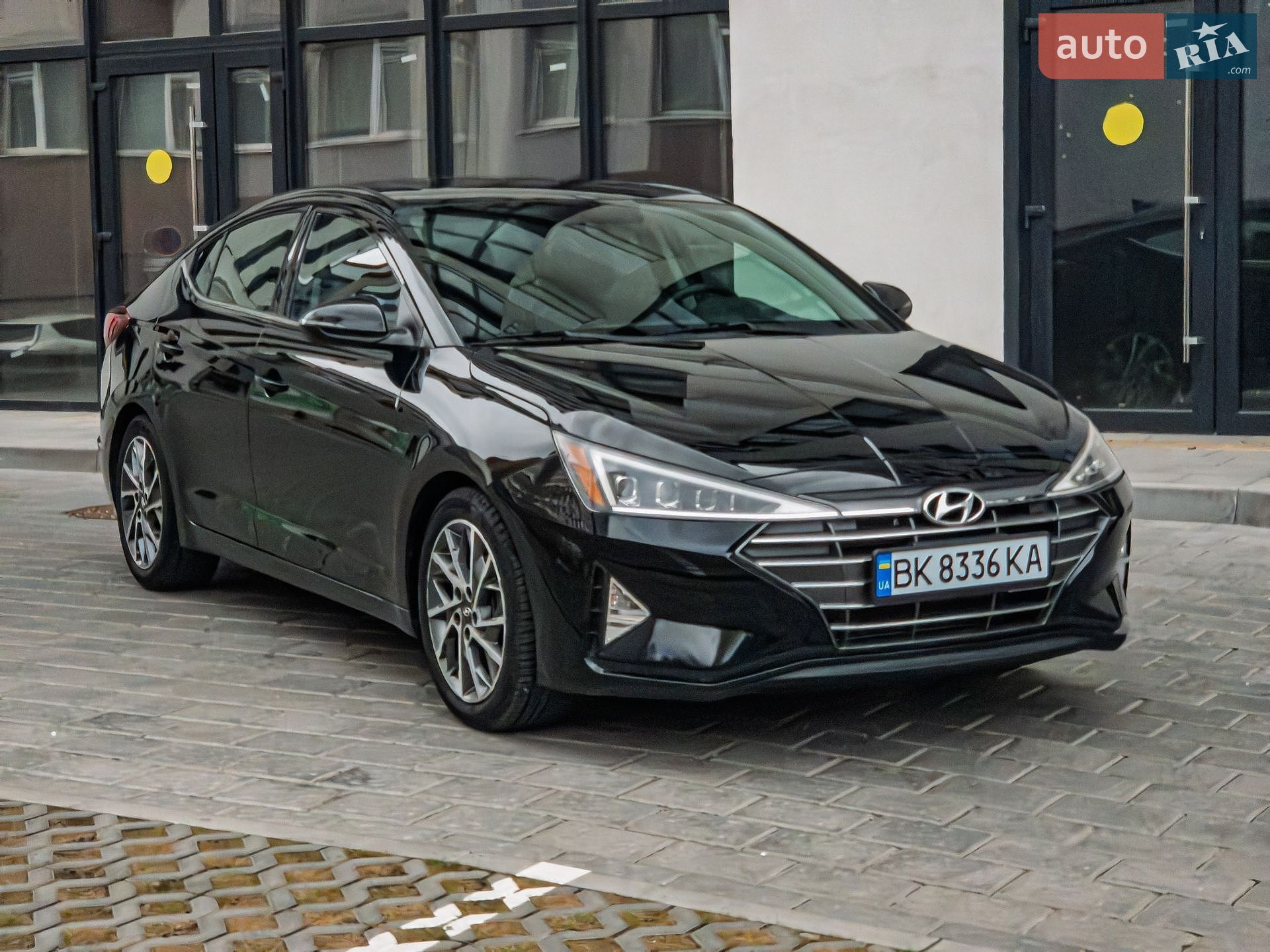 Hyundai Elantra 2019 VIN 5NPD84LF7LH567878 фото оголошення 3 з 31