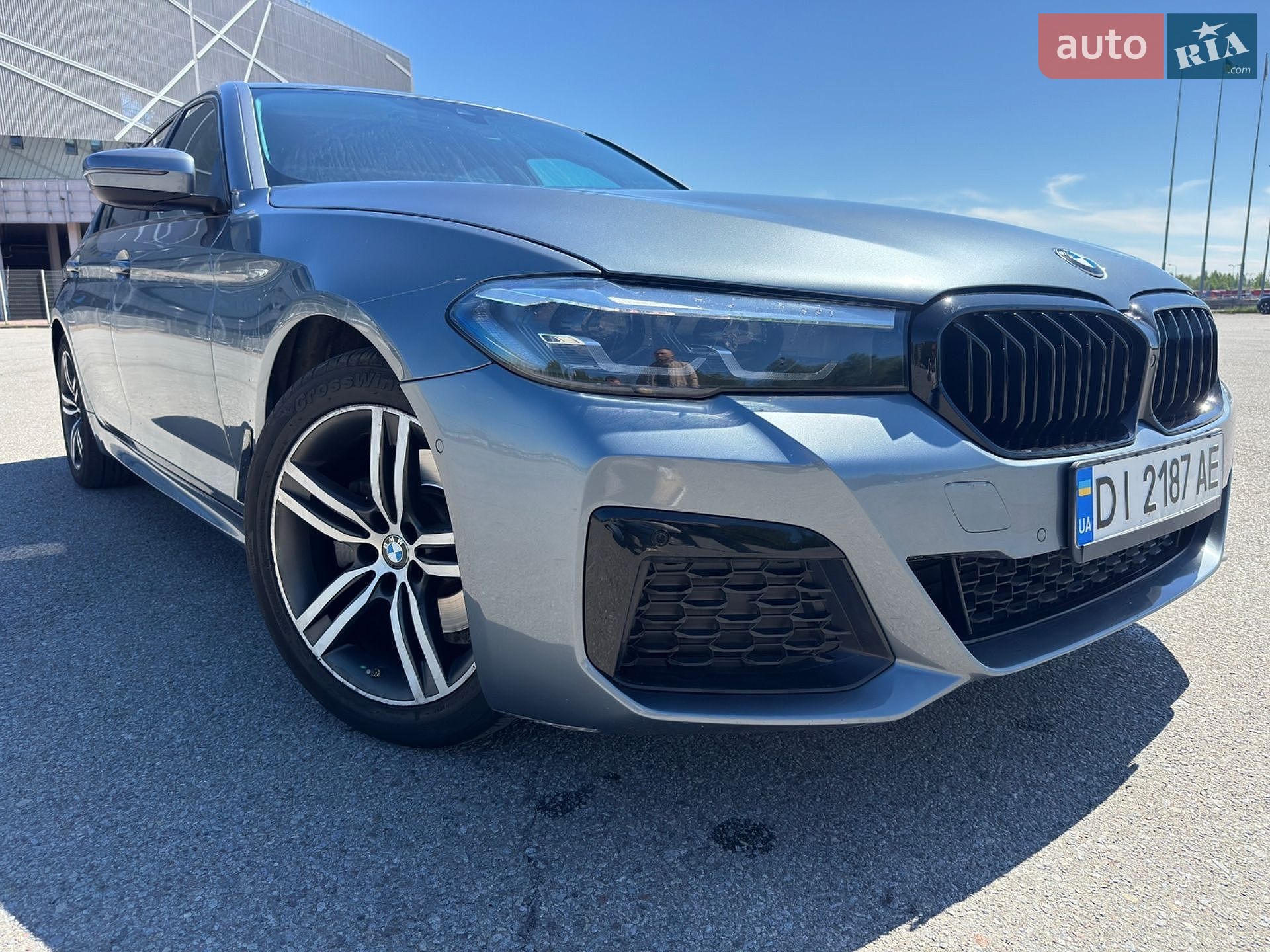 BMW 5 Series 2022 VIN WBA31BL090WX79720 фото оголошення 2 з 19