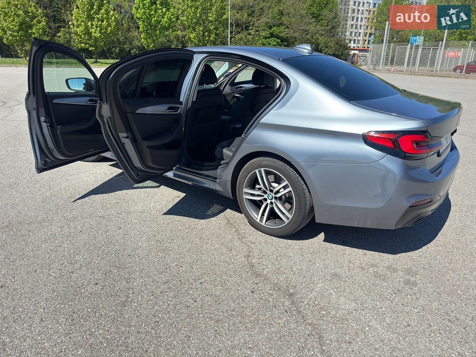 BMW 5 Series 2022 VIN WBA31BL090WX79720 фото оголошення 11 з 19