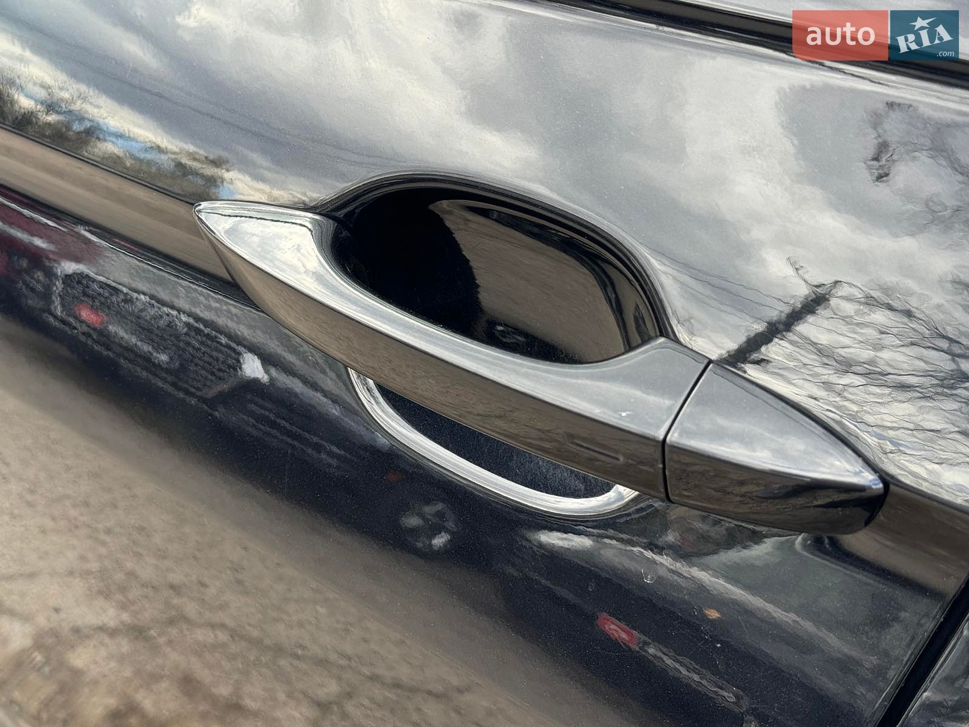 VOLKSWAGEN TIGUAN 2019 VIN 3VV2B7AX4KM146023 фото оголошення 13 з 35