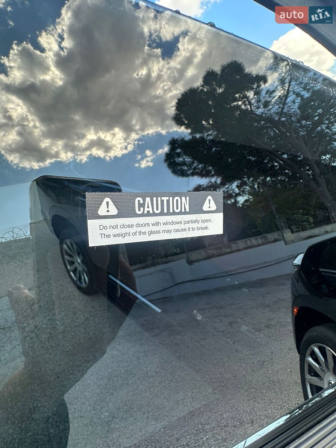 Cadillac Escalade 2022 VIN 1GYS47KL4NR351469 фото оголошення 28 з 29