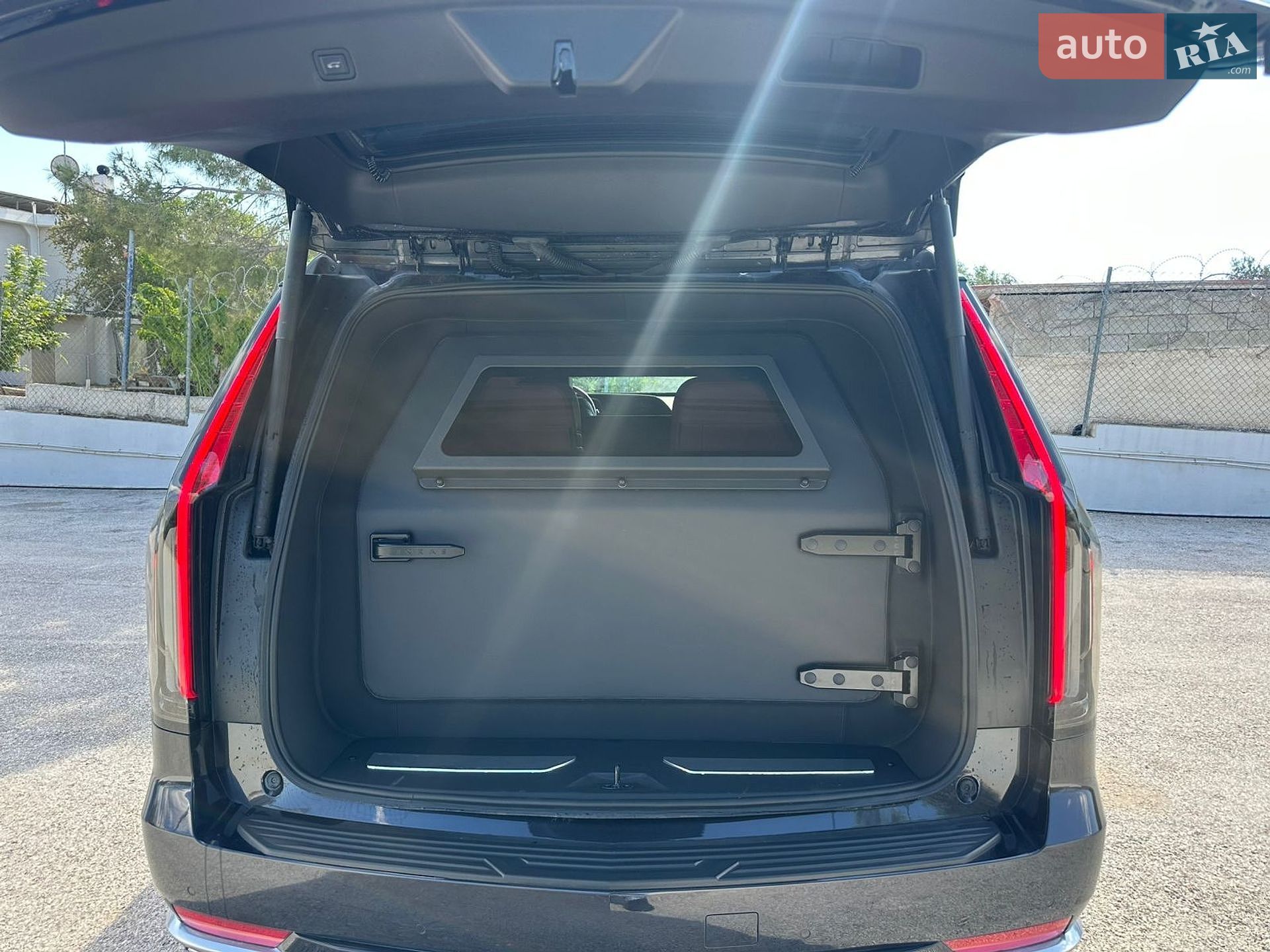 Cadillac Escalade 2022 VIN 1GYS47KL4NR351469 фото оголошення 7 з 29