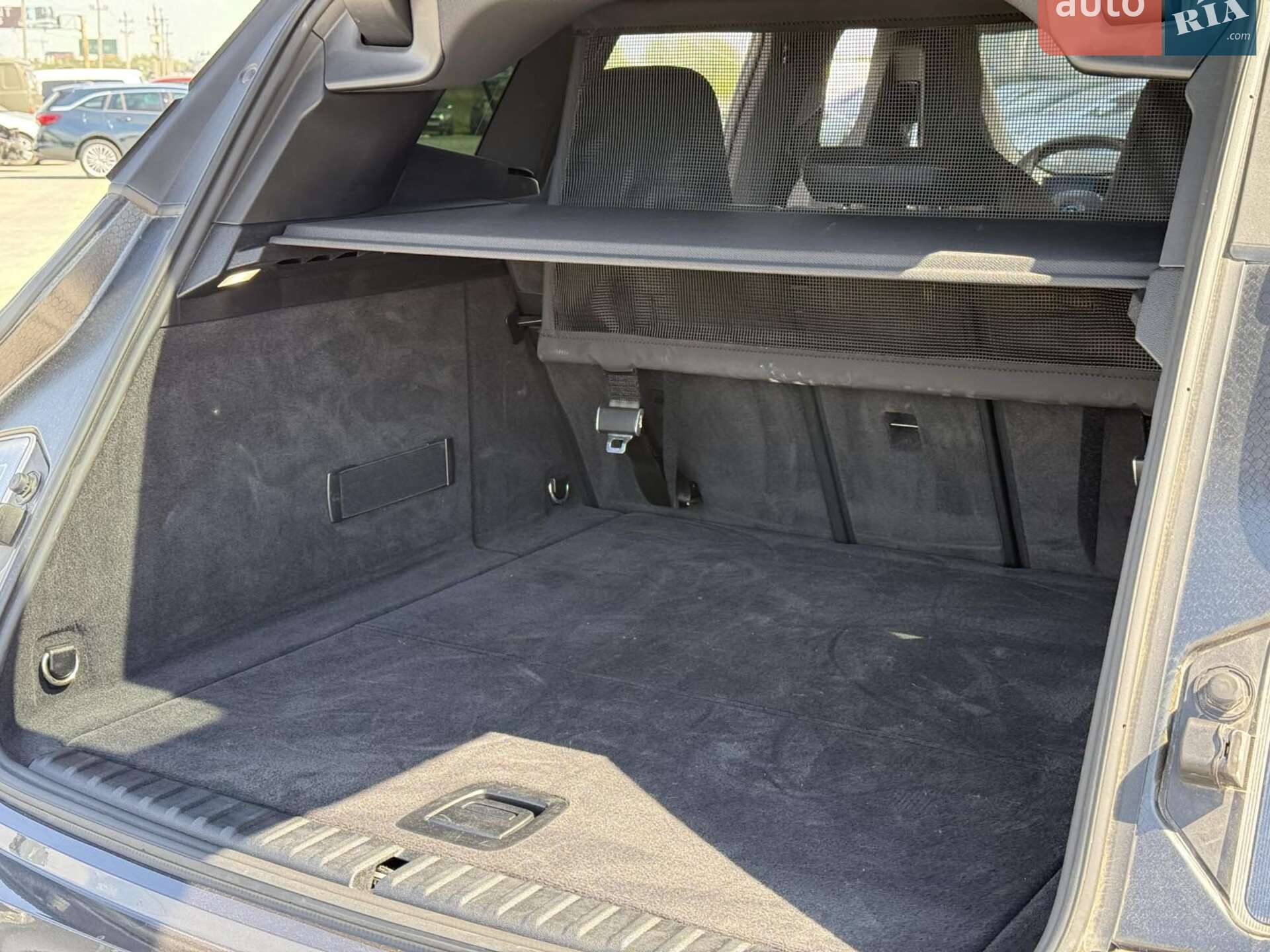 BMW iX 2022 VIN WBY11CF080CM04364 фото оголошення 34 з 45