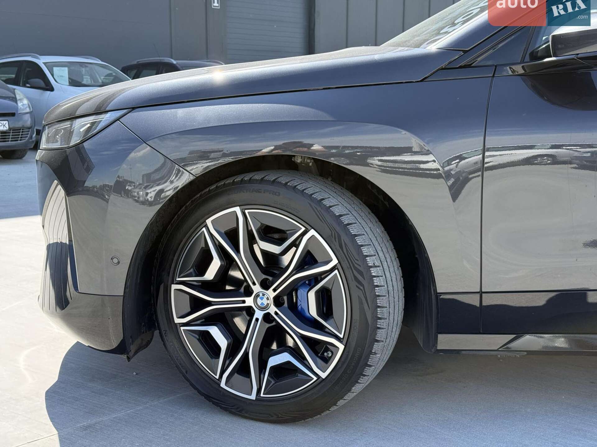 BMW iX 2022 VIN WBY11CF080CM04364 фото оголошення 8 з 45