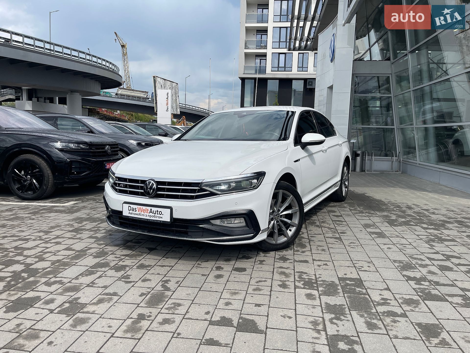 Volkswagen Passat 2021 VIN WVWZZZ3CZME128520 фото оголошення 4 з 82