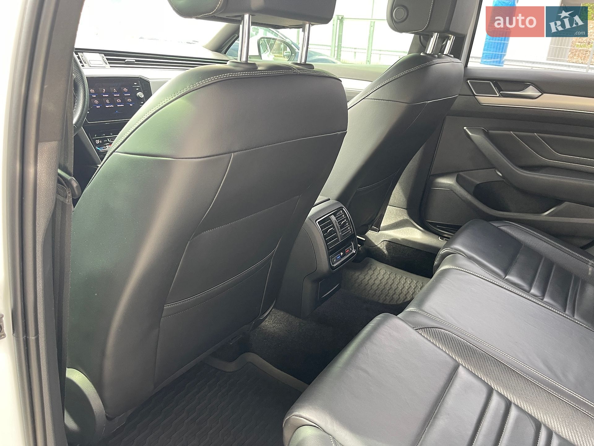 Volkswagen Passat 2021 VIN WVWZZZ3CZME128520 фото оголошення 64 з 82