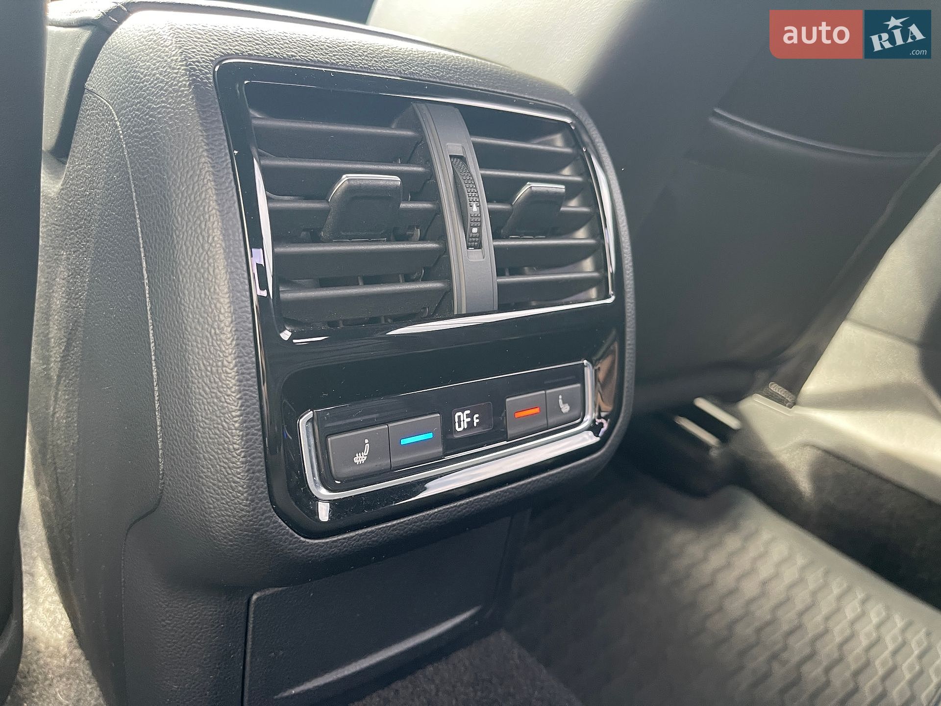 Volkswagen Passat 2021 VIN WVWZZZ3CZME128520 фото оголошення 65 з 82