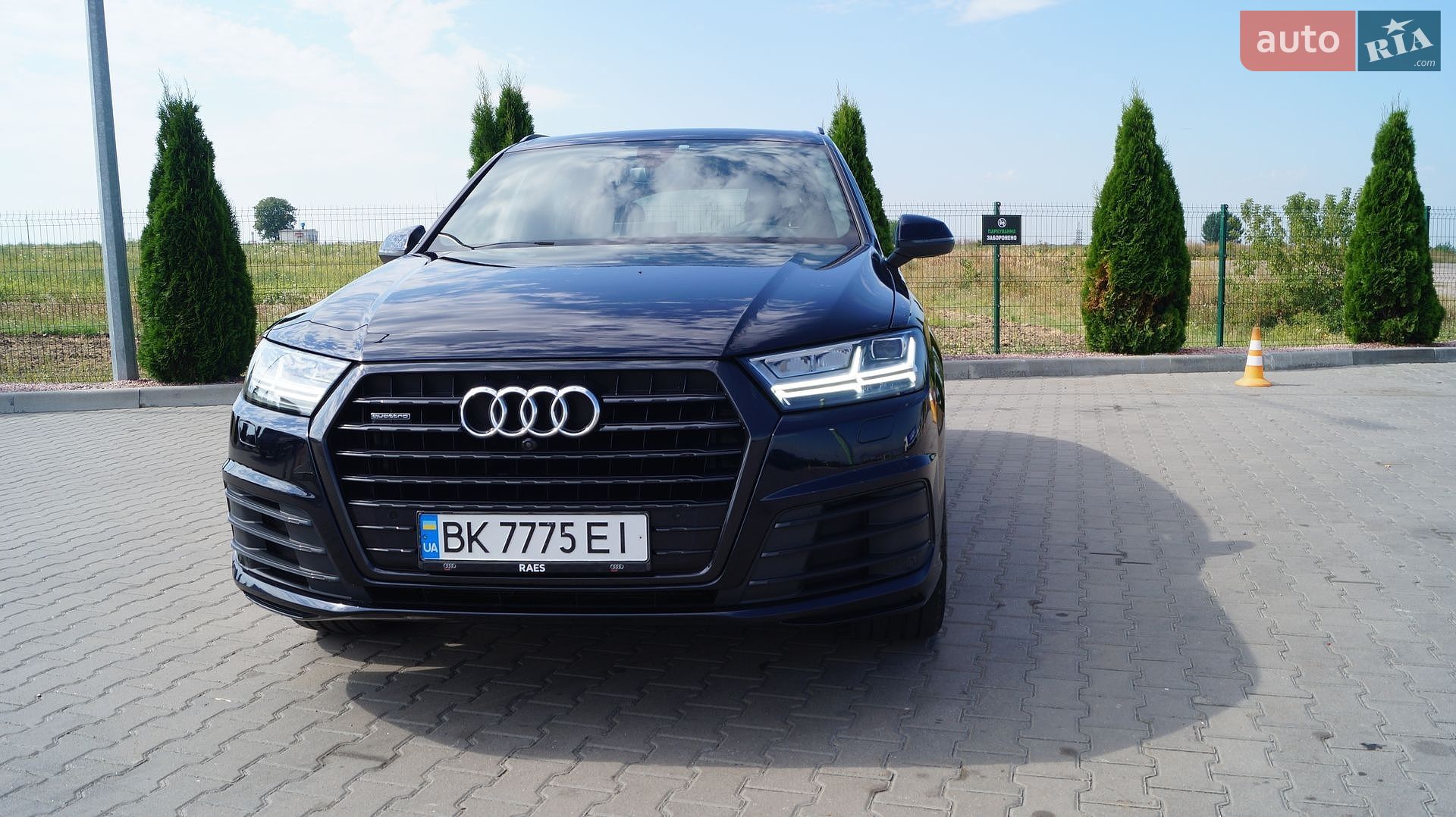 Audi Q7 2017 VIN WAUZZZ4M0HD054446 фото оголошення 2 з 38
