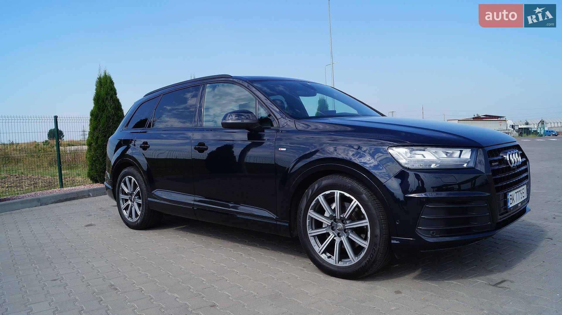 Audi Q7 2017 VIN WAUZZZ4M0HD054446 фото оголошення 13 з 82