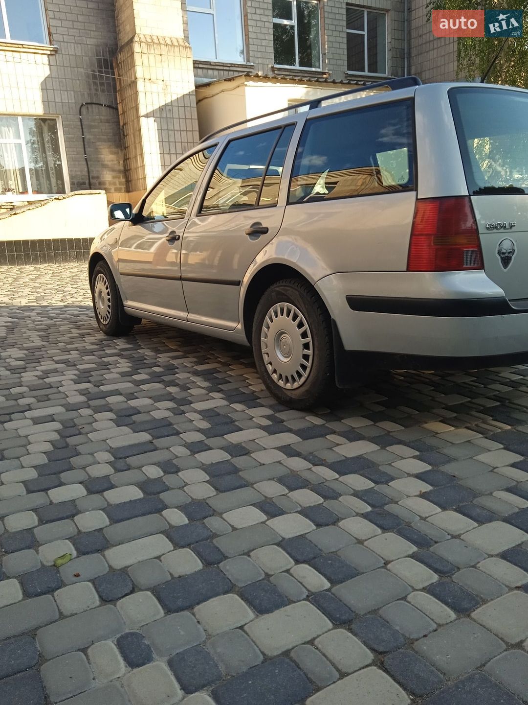 Volkswagen Golf 1999 VIN WVWZZZ1JZYW325852 фото оголошення 4 з 14