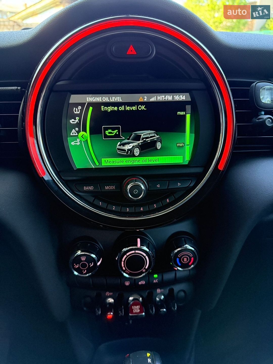 MINI Cooper 2019 VIN WMWXU1C5XK2J02989 фото оголошення 47 з 55