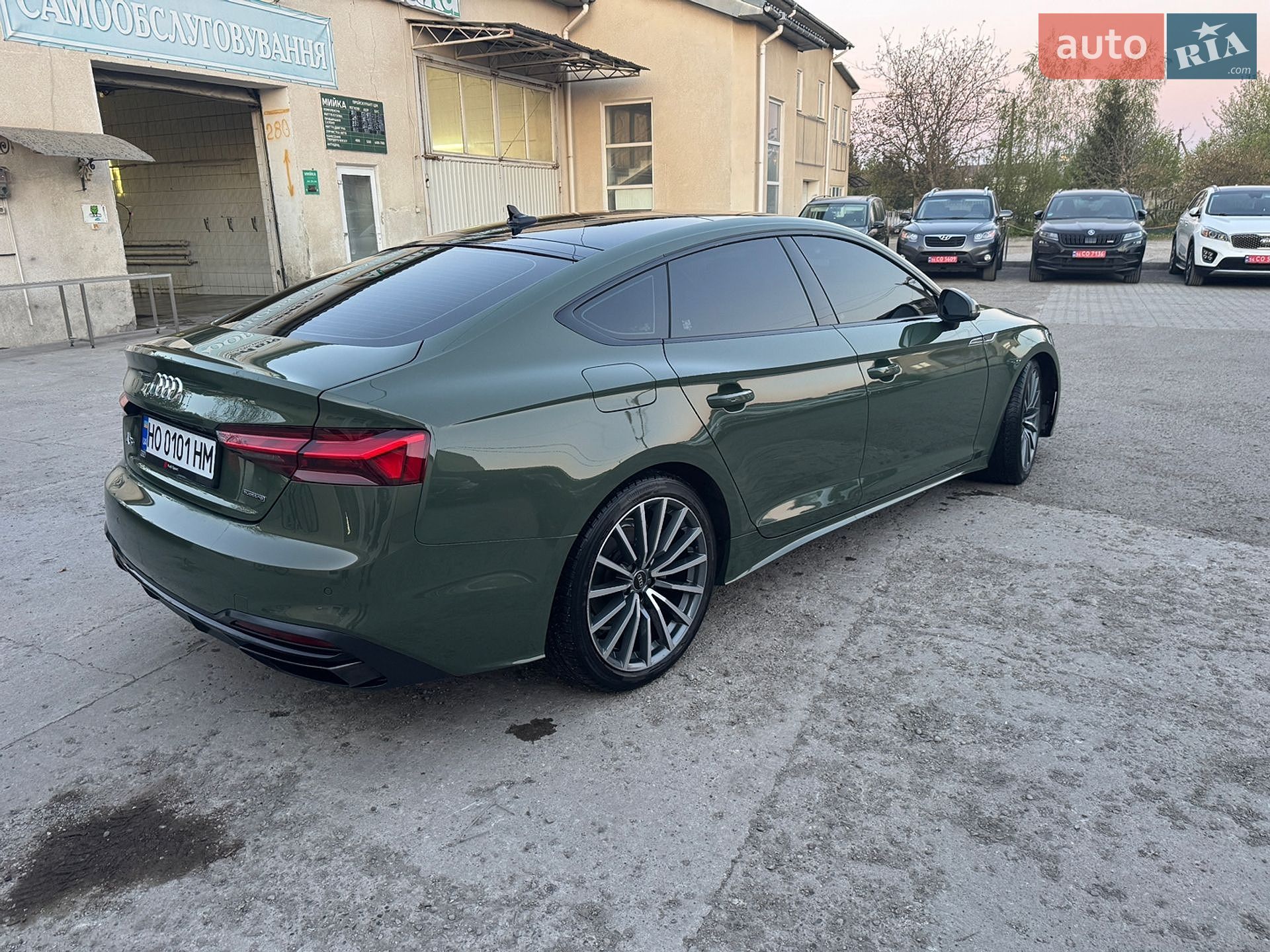 Audi A5 2021 VIN WAUCBCF51NA017318 фото оголошення 3 з 17