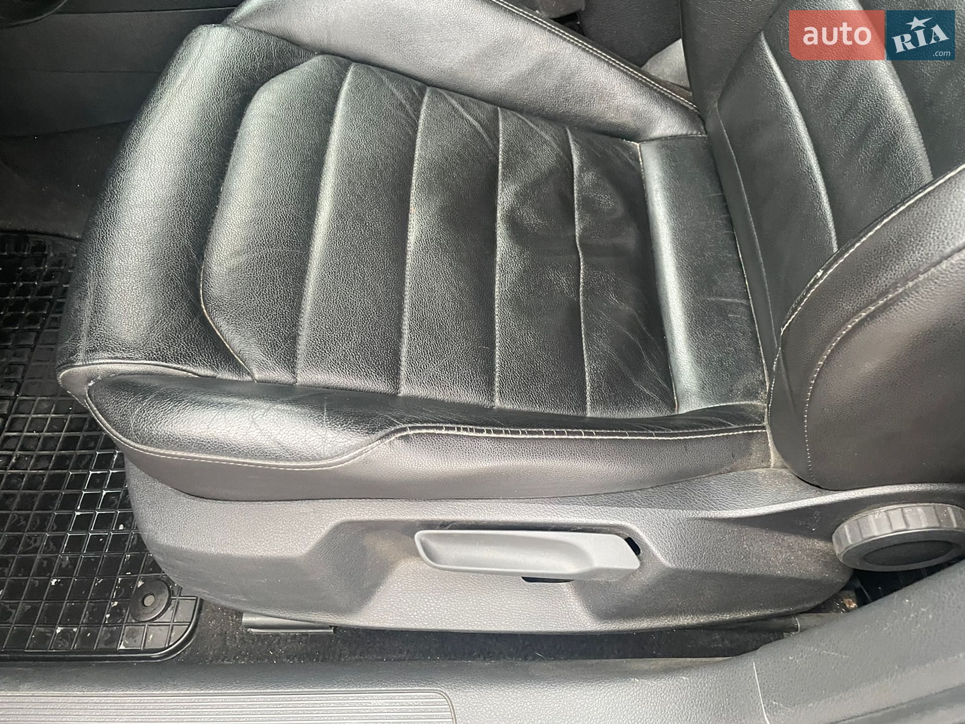 Volkswagen Golf 2014 VIN WVWZZZAUZFW904133 фото оголошення 9 з 21