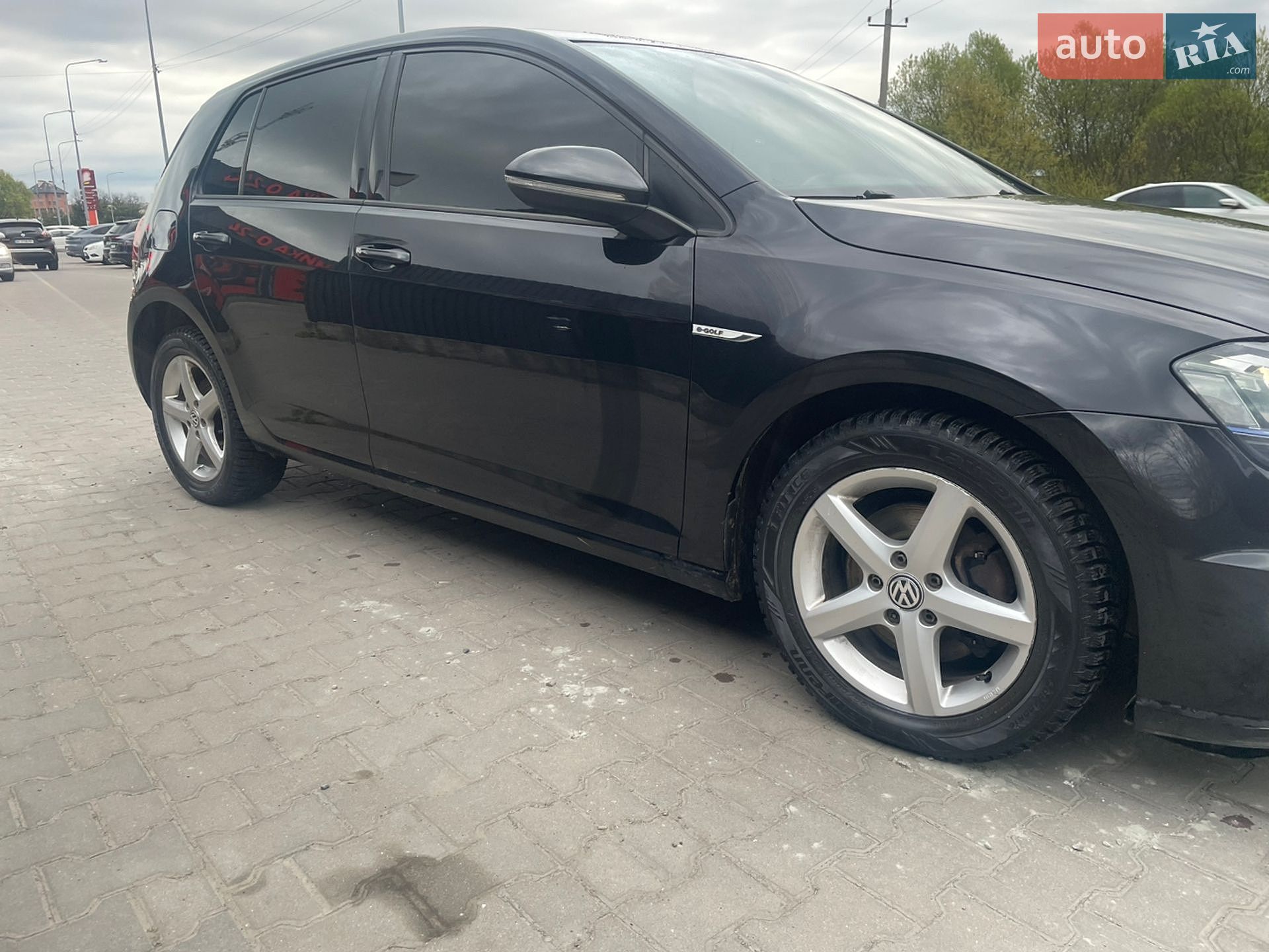 Volkswagen Golf 2014 VIN WVWZZZAUZFW904133 фото оголошення 16 з 21
