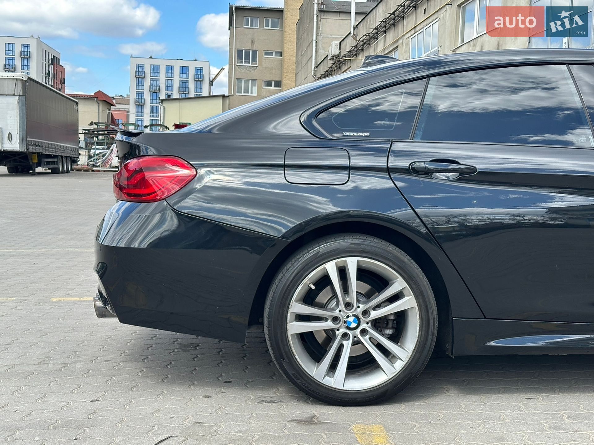 BMW 4 Series Gran Coupe 2017 VIN WBA4J3C52JBG95479 фото оголошення 15 з 49