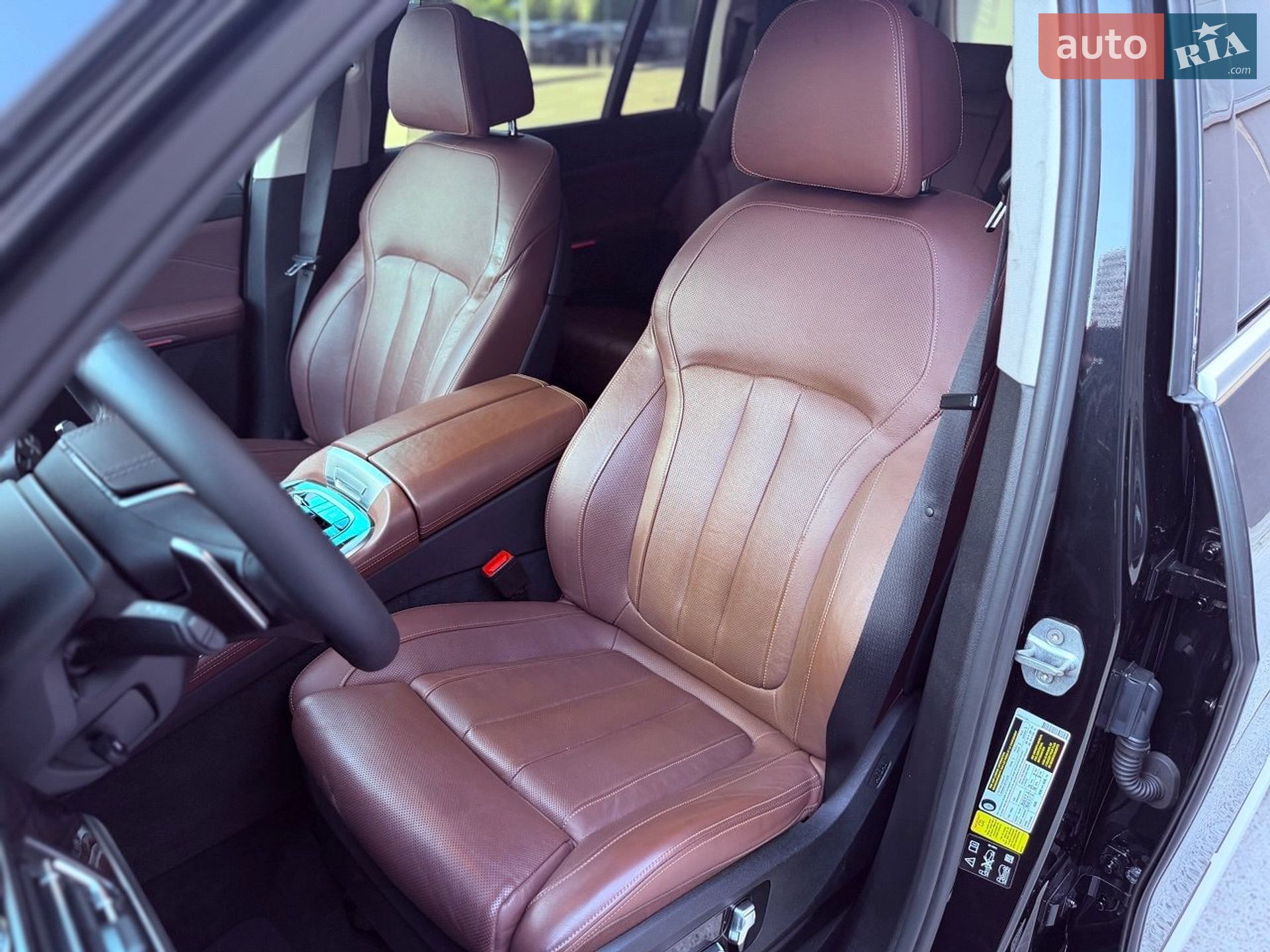 BMW X7 2019 VIN 5UXCX4C57KLB40315 фото оголошення 10 з 17