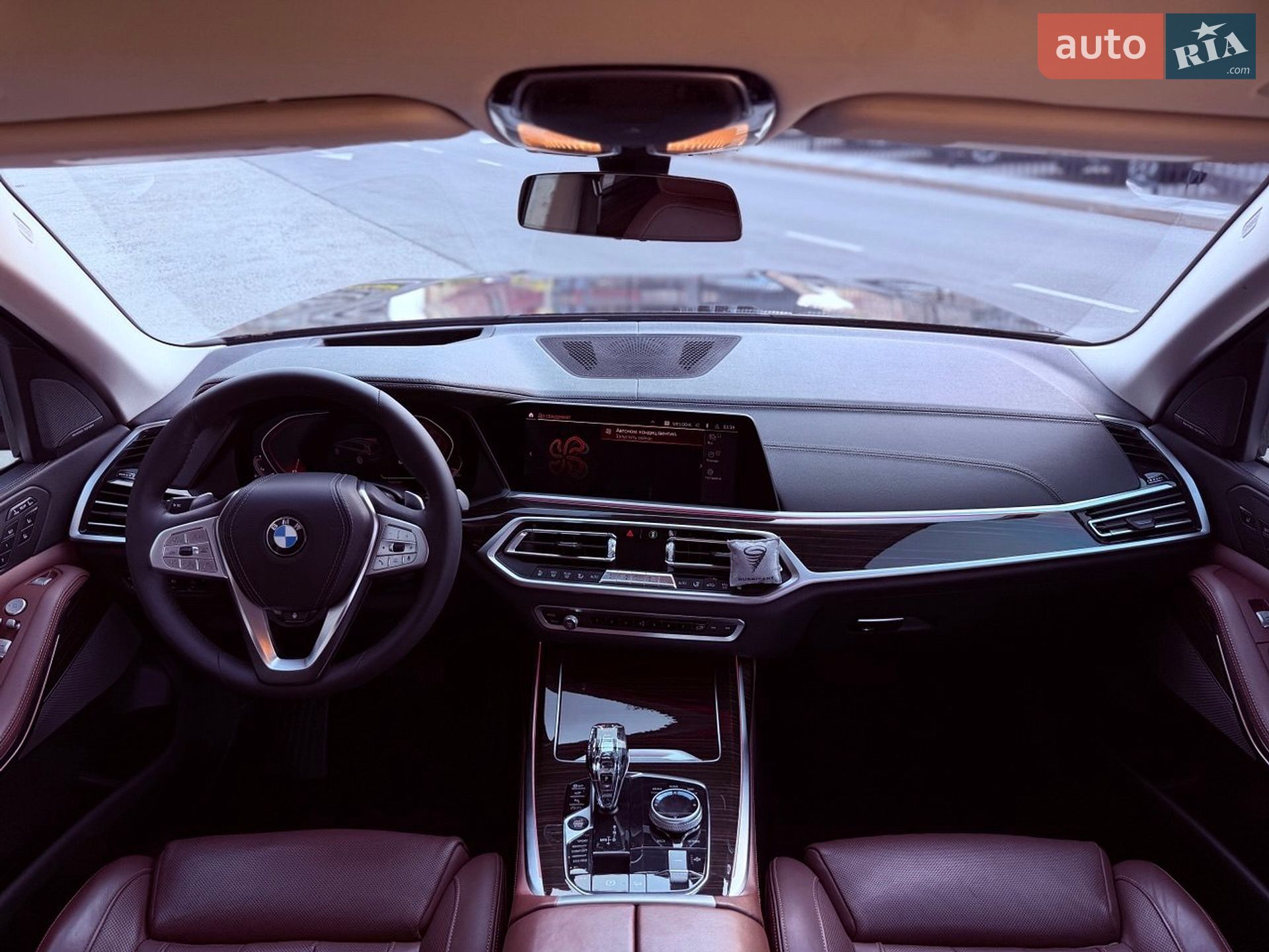 BMW X7 2019 VIN 5UXCX4C57KLB40315 фото оголошення 13 з 17