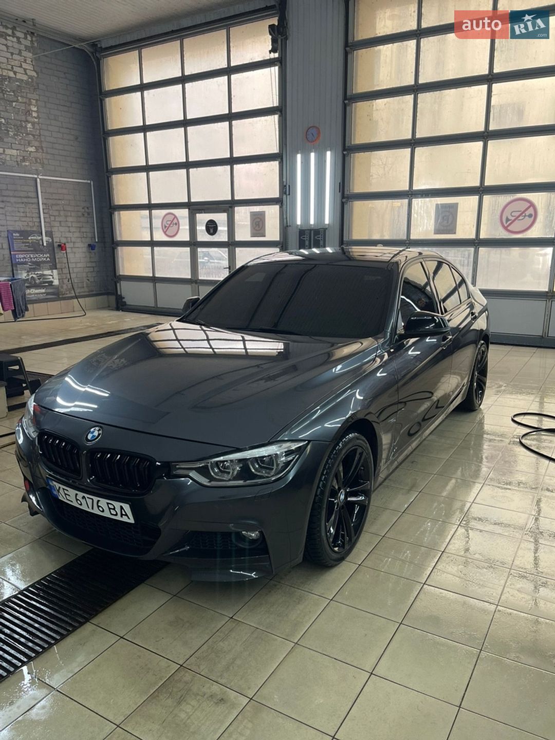 BMW 3 Series 2012 VIN WBA3B3C52DF535184 фото оголошення 3 з 13