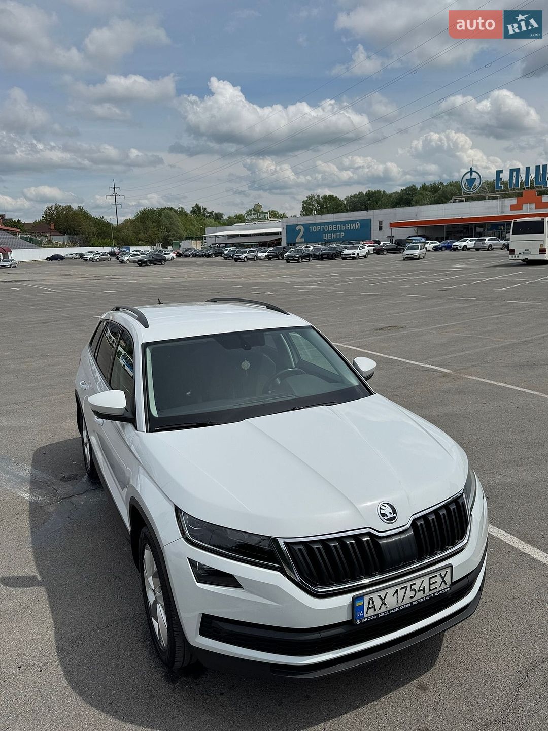 Skoda Kodiaq 2017 VIN TMBLJ6NS5JB400214 фото оголошення 8 з 71