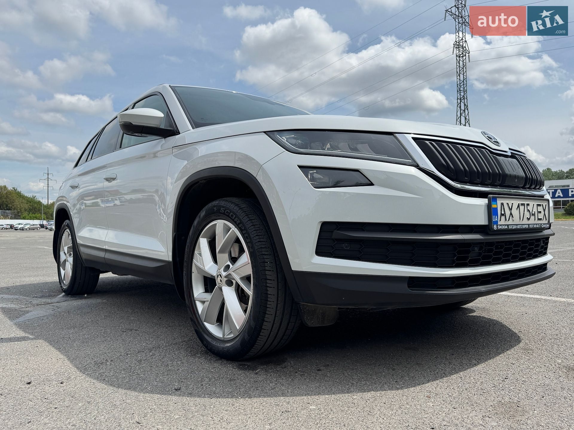 Skoda Kodiaq 2017 VIN TMBLJ6NS5JB400214 фото оголошення 10 з 71