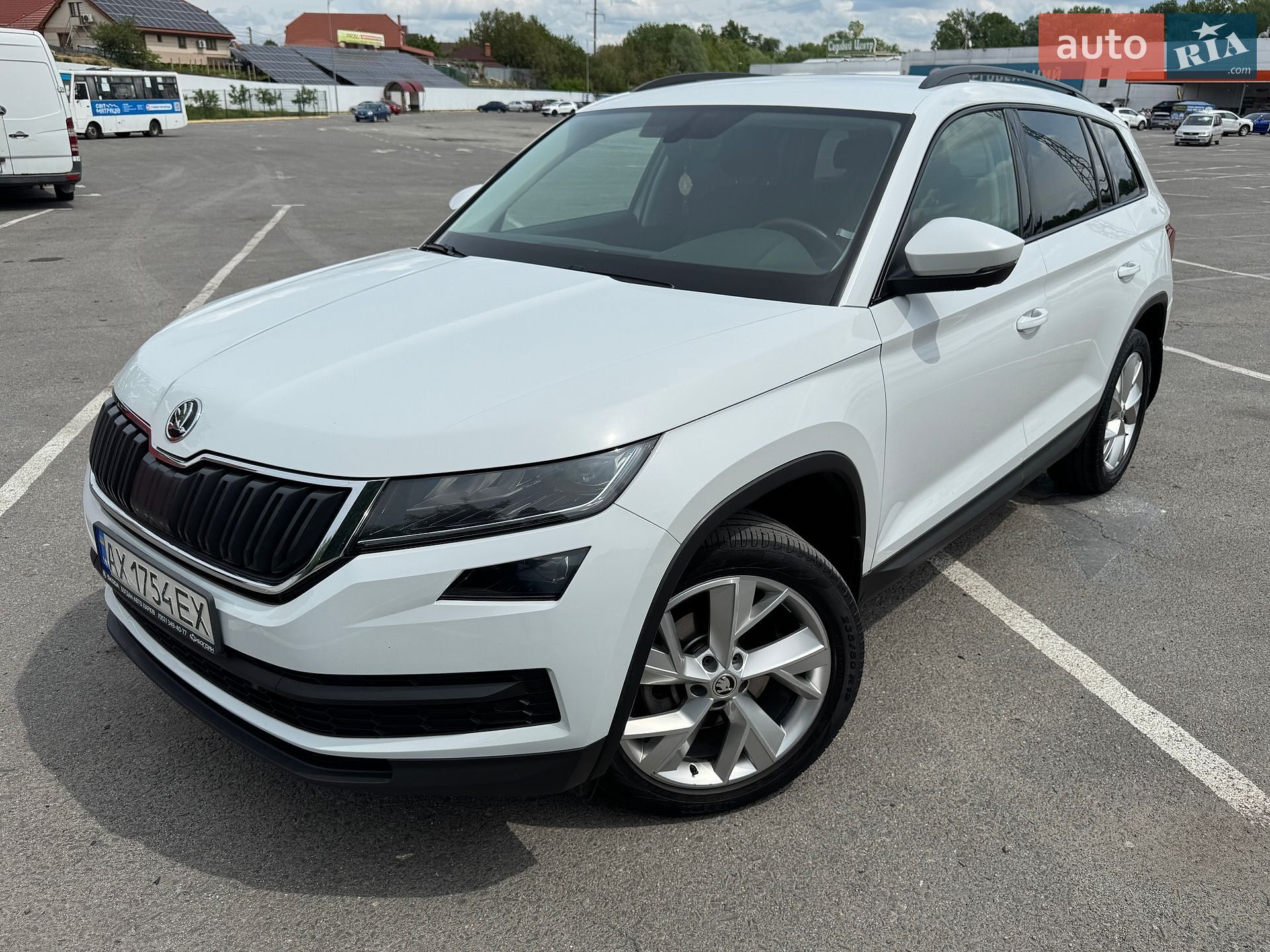 Skoda Kodiaq 2017 VIN TMBLJ6NS5JB400214 фото оголошення 15 з 71