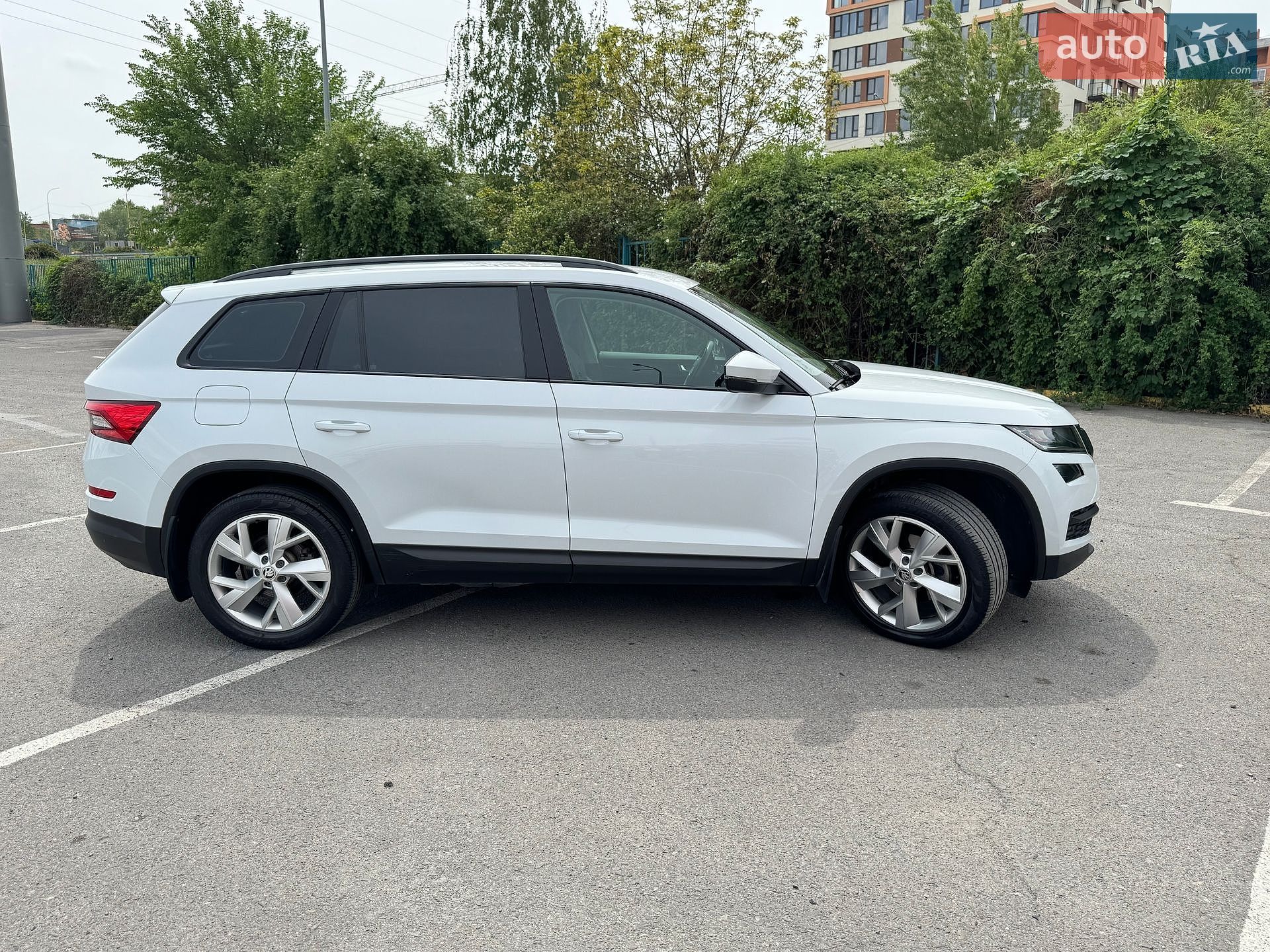 Skoda Kodiaq 2017 VIN TMBLJ6NS5JB400214 фото оголошення 24 з 71