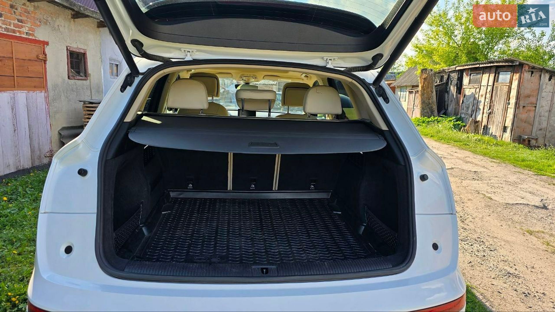 Audi Q5 2019 VIN WA1ANAFYXK2068008 фото оголошення 7 з 10