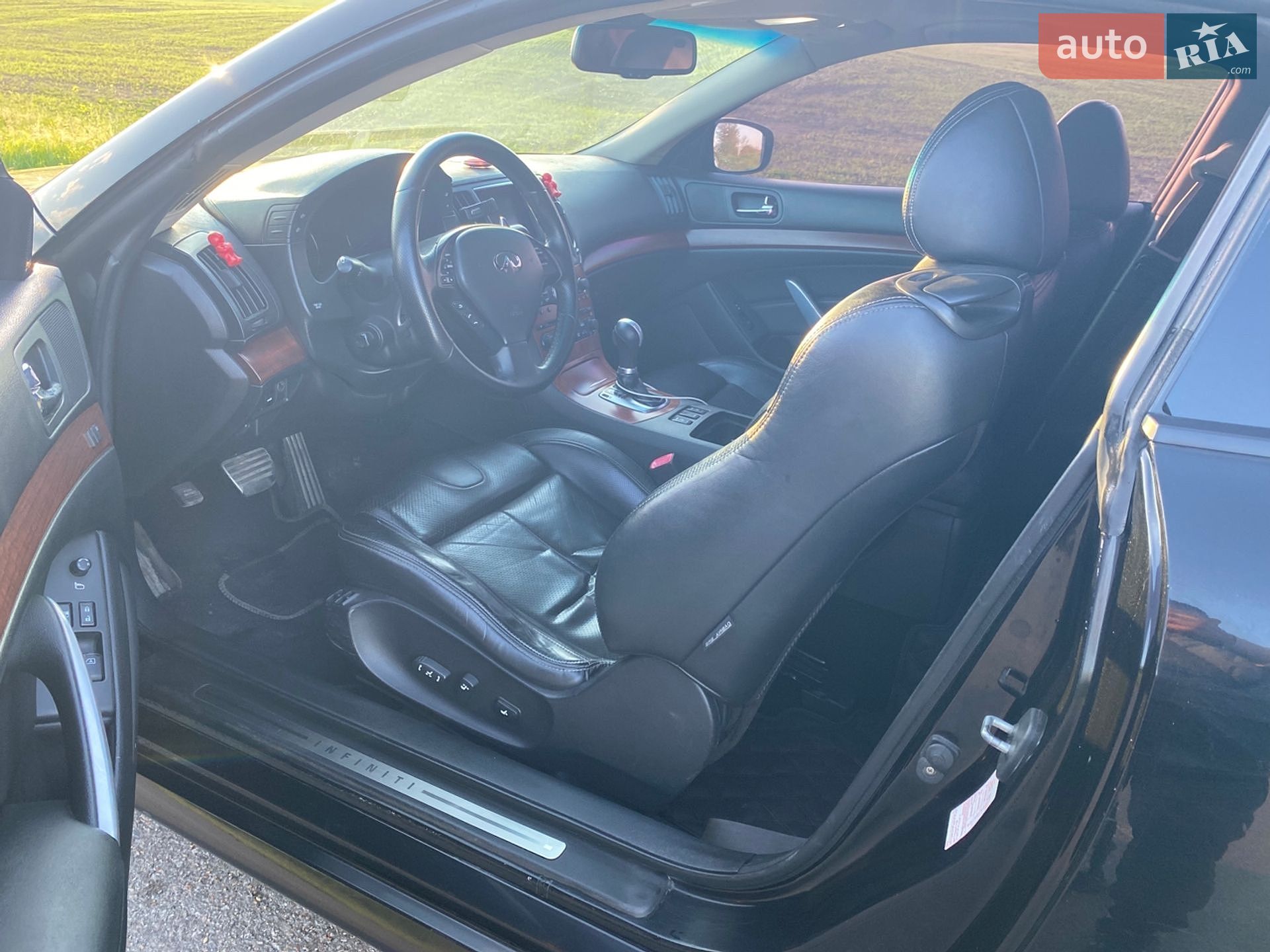 Infiniti G37 2009 VIN JNKCV64E98M350494 фото оголошення 8 з 13