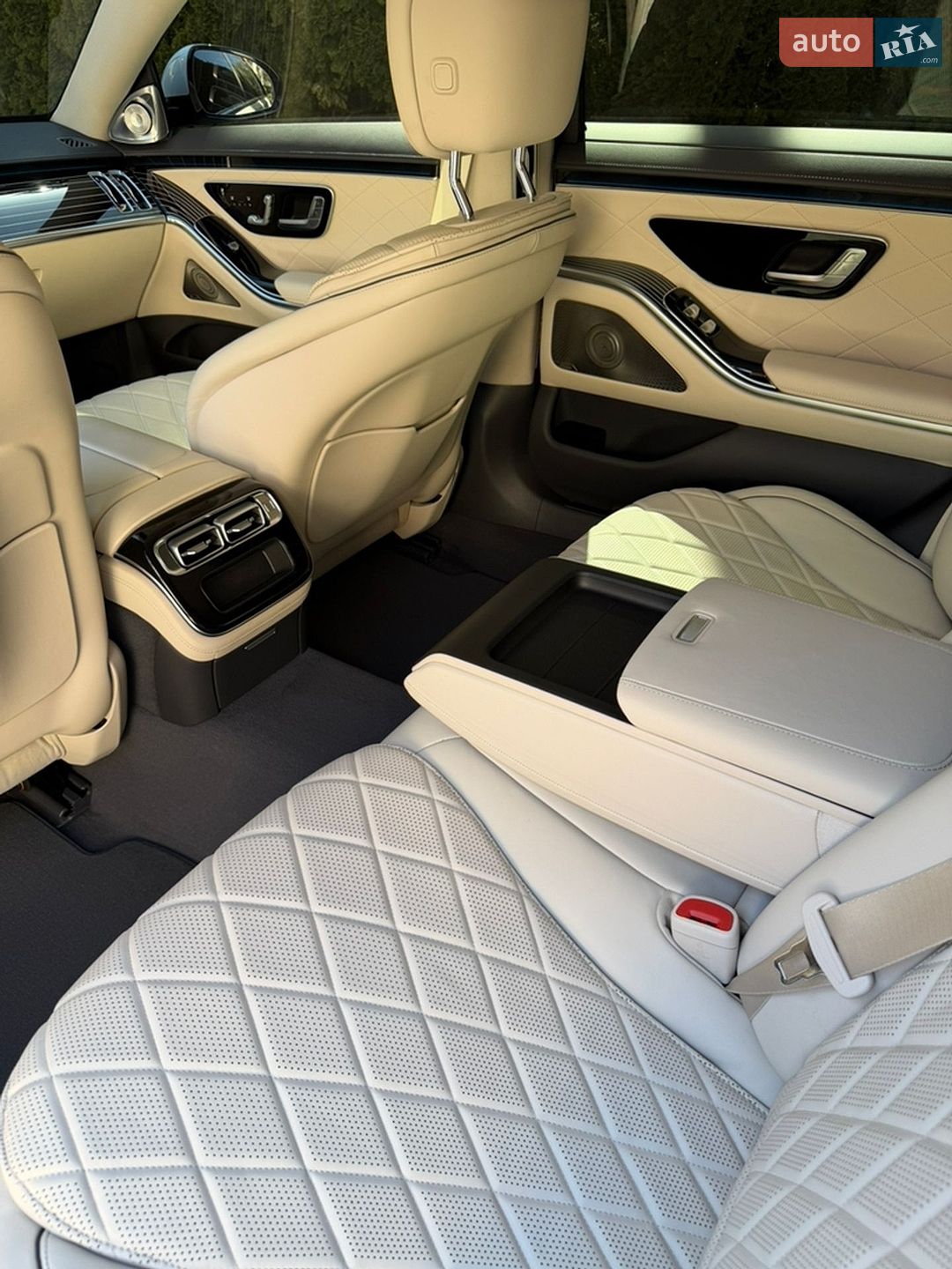Mercedes-Benz S-Class 2021 VIN W1K6G7GB9MA039181 фото оголошення 35 з 36