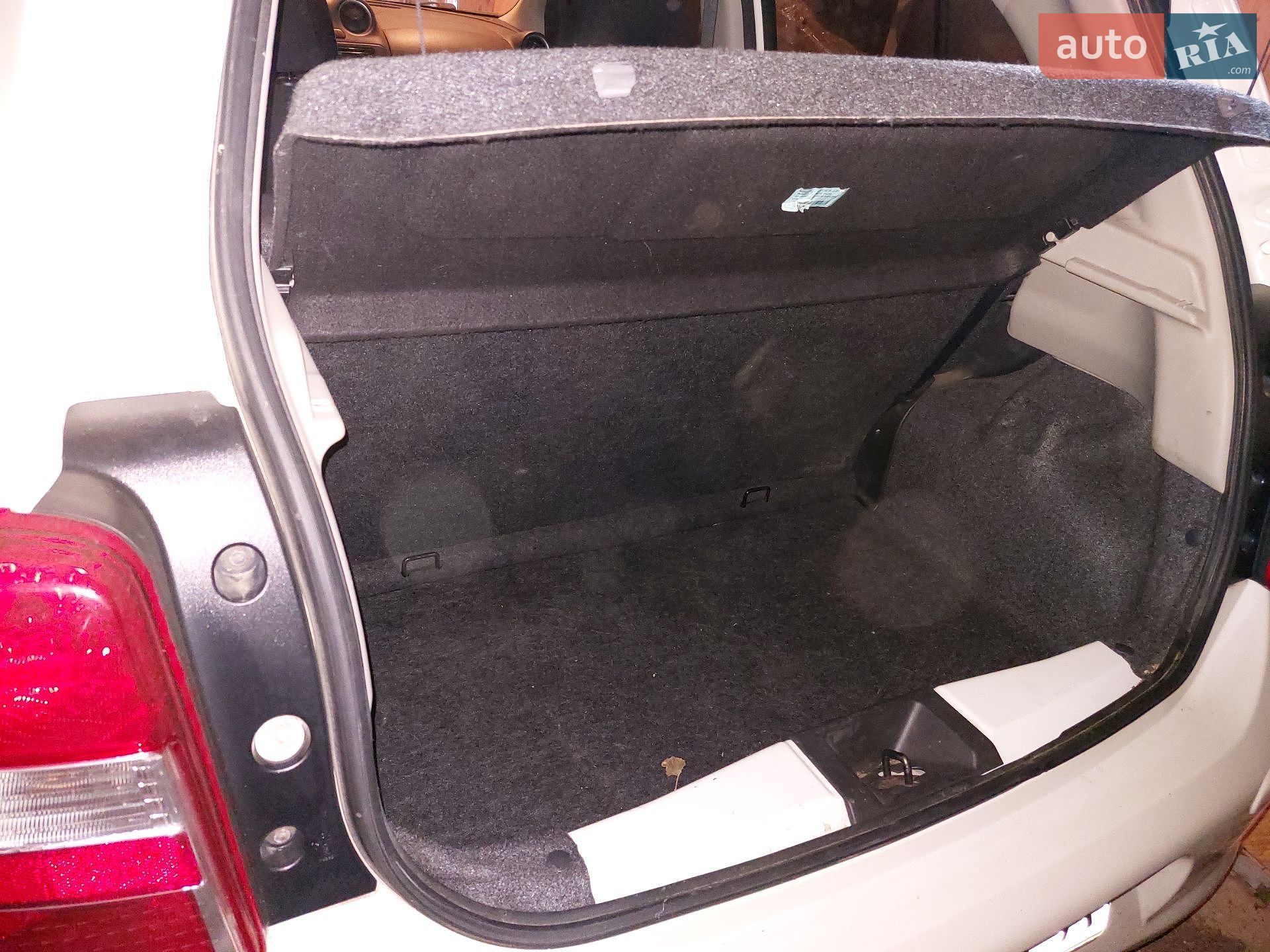 Nissan Micra 2015 VIN MDHFBUK13U0551799 фото оголошення 4 з 4