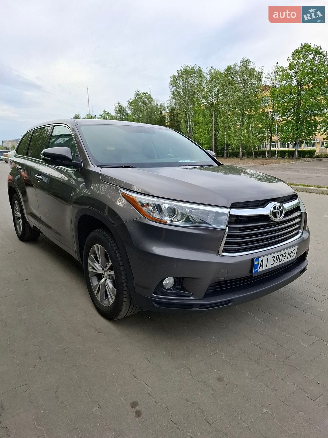 Toyota Highlander 2016 VIN 5TDZKRFHXGS154211 фото оголошення 5 з 36
