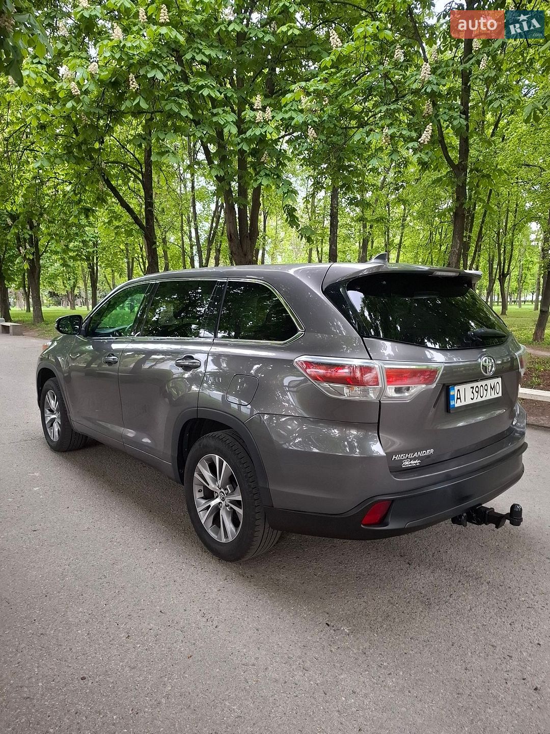 Toyota Highlander 2016 VIN 5TDZKRFHXGS154211 фото оголошення 18 з 36